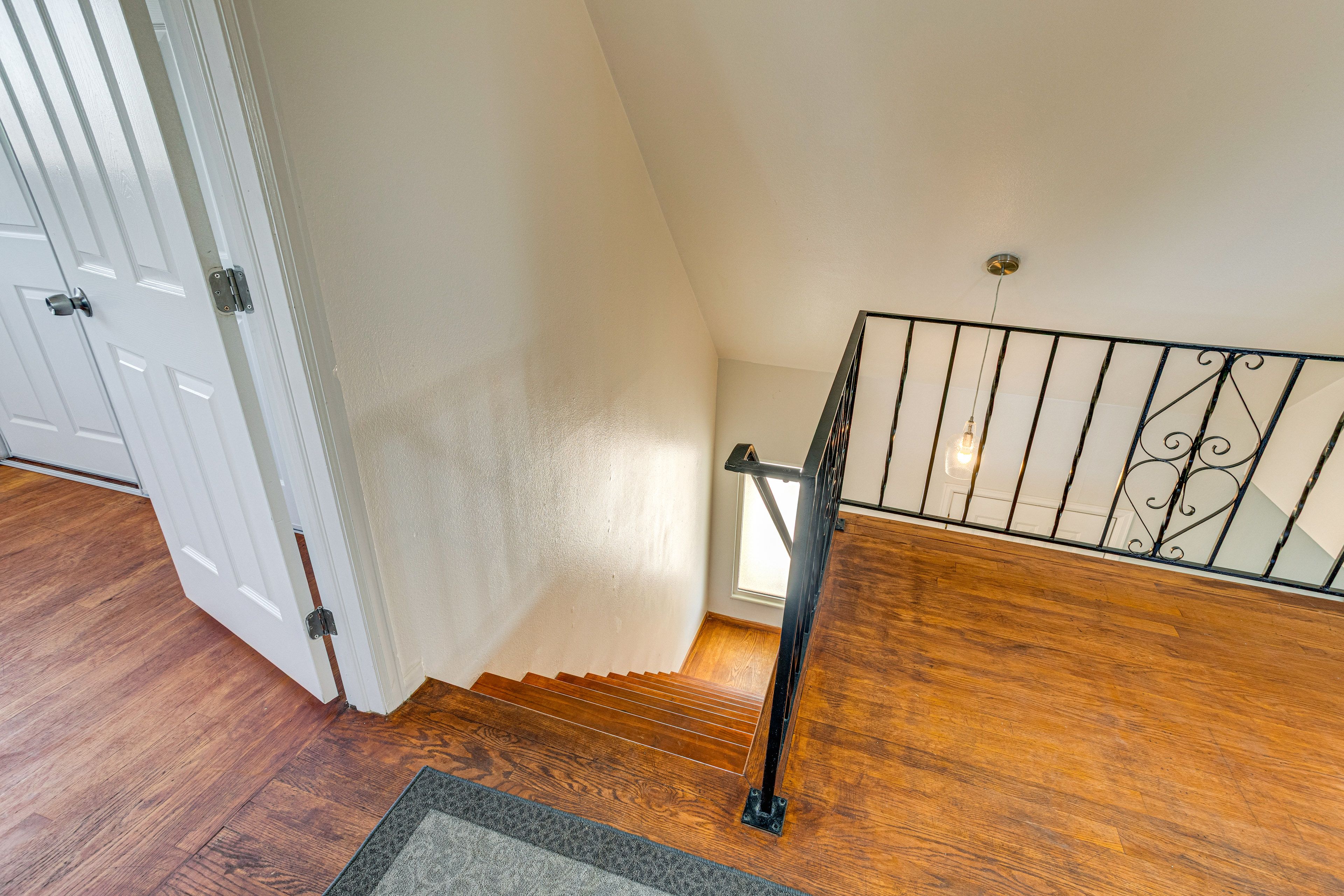Stairs to 2nd Floor