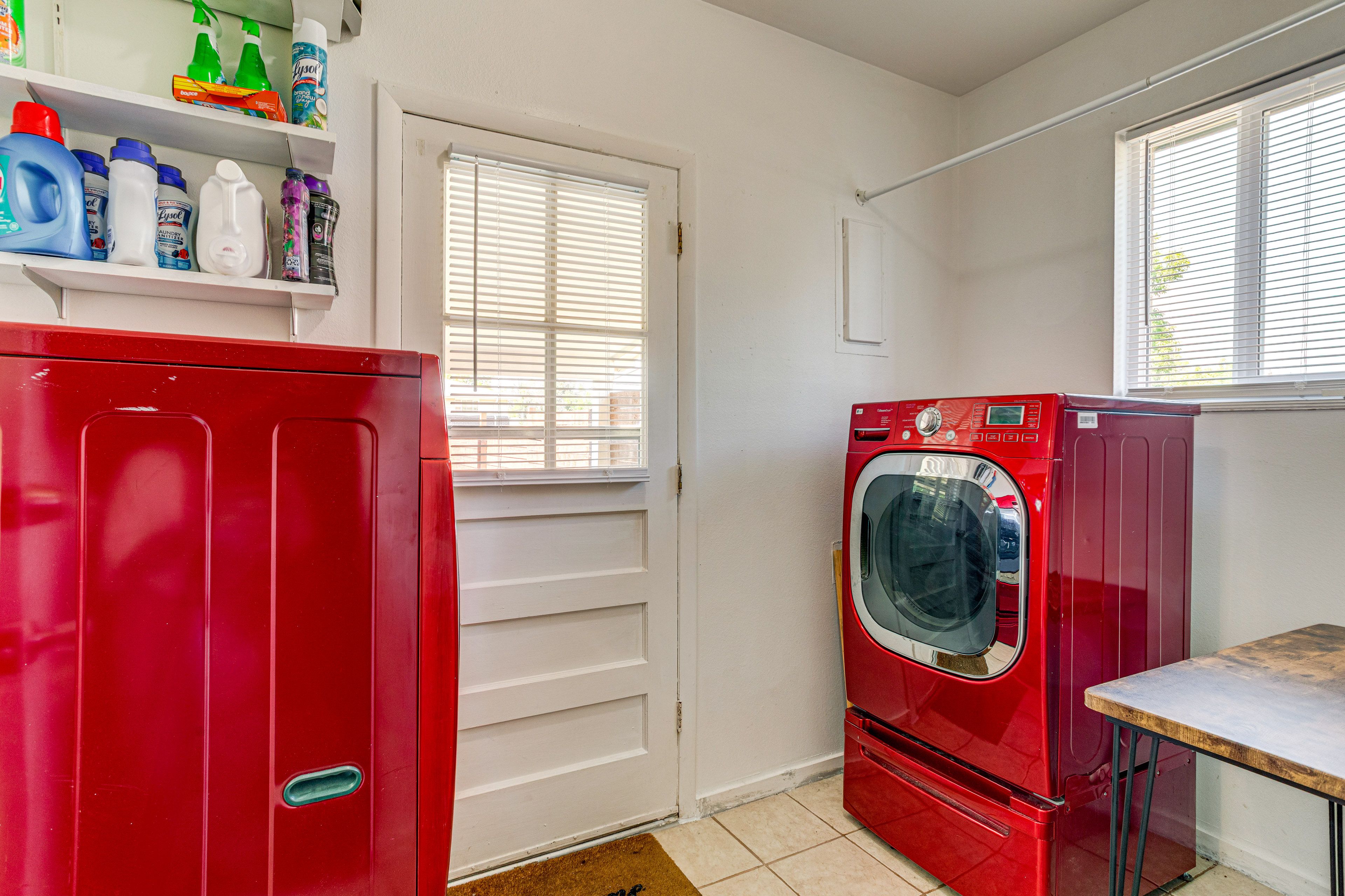 Laundry Room | 1st Floor | Washer/Dryer | Detergent Provided