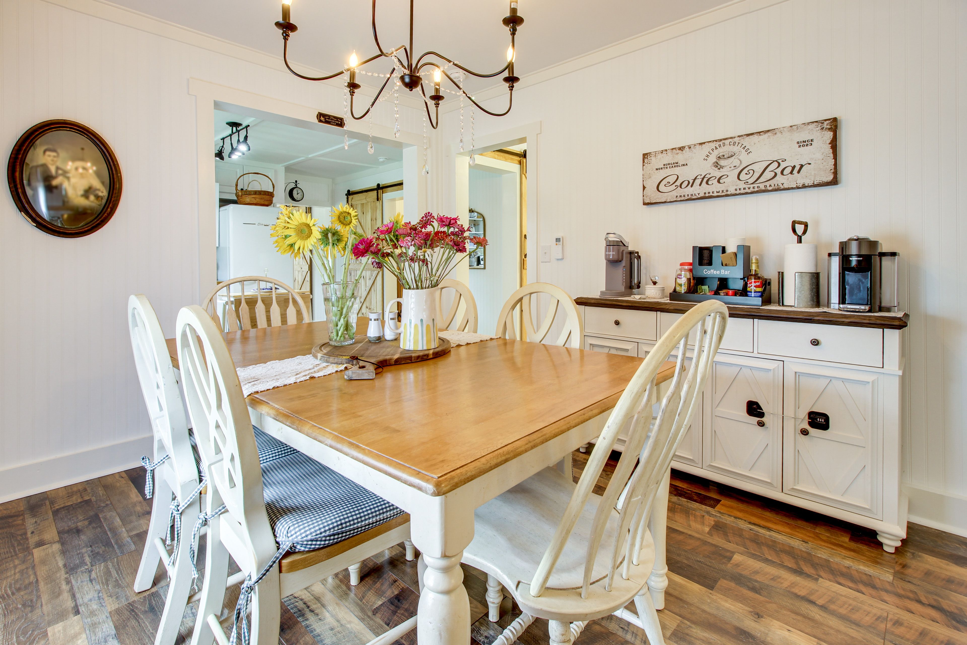 Dining Room | Dishware/Flatware Provided | Coffee Bar