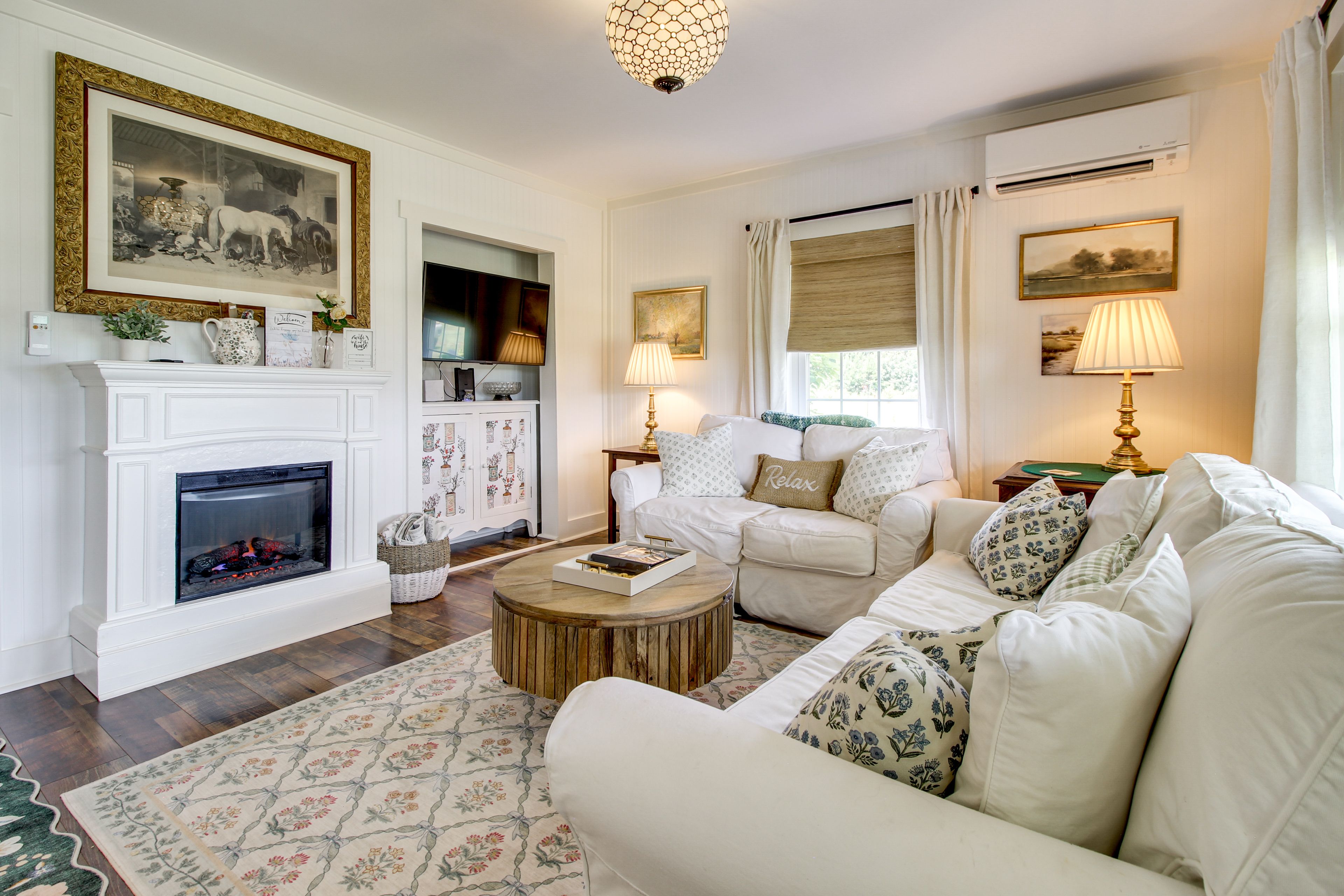 Burgaw Vacation Rental | 2BR | 2BA | 924 Sq Ft | Small Step to Enter