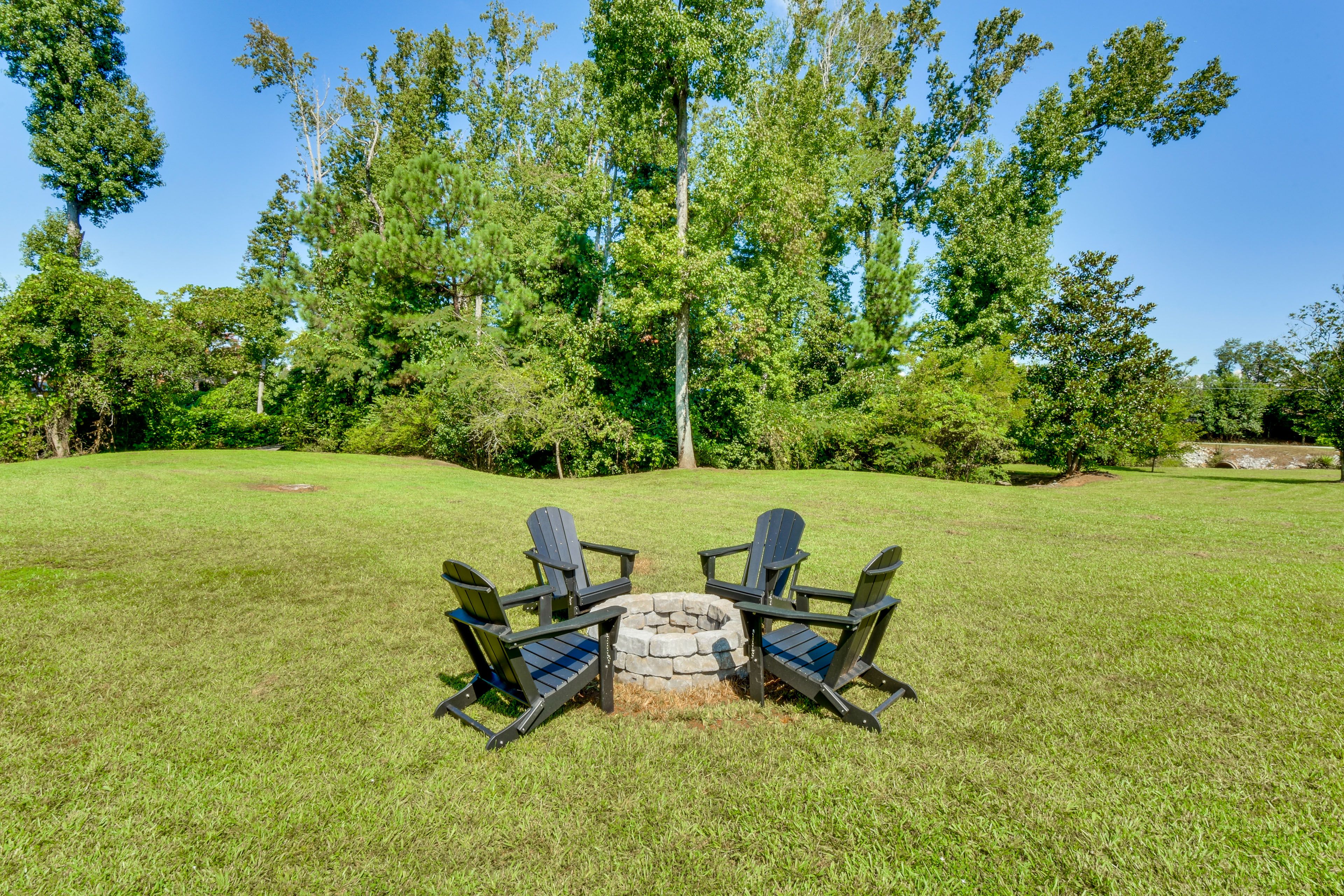 Spacious Yard | Wood-Burning Fire Pit | Charcoal Grill