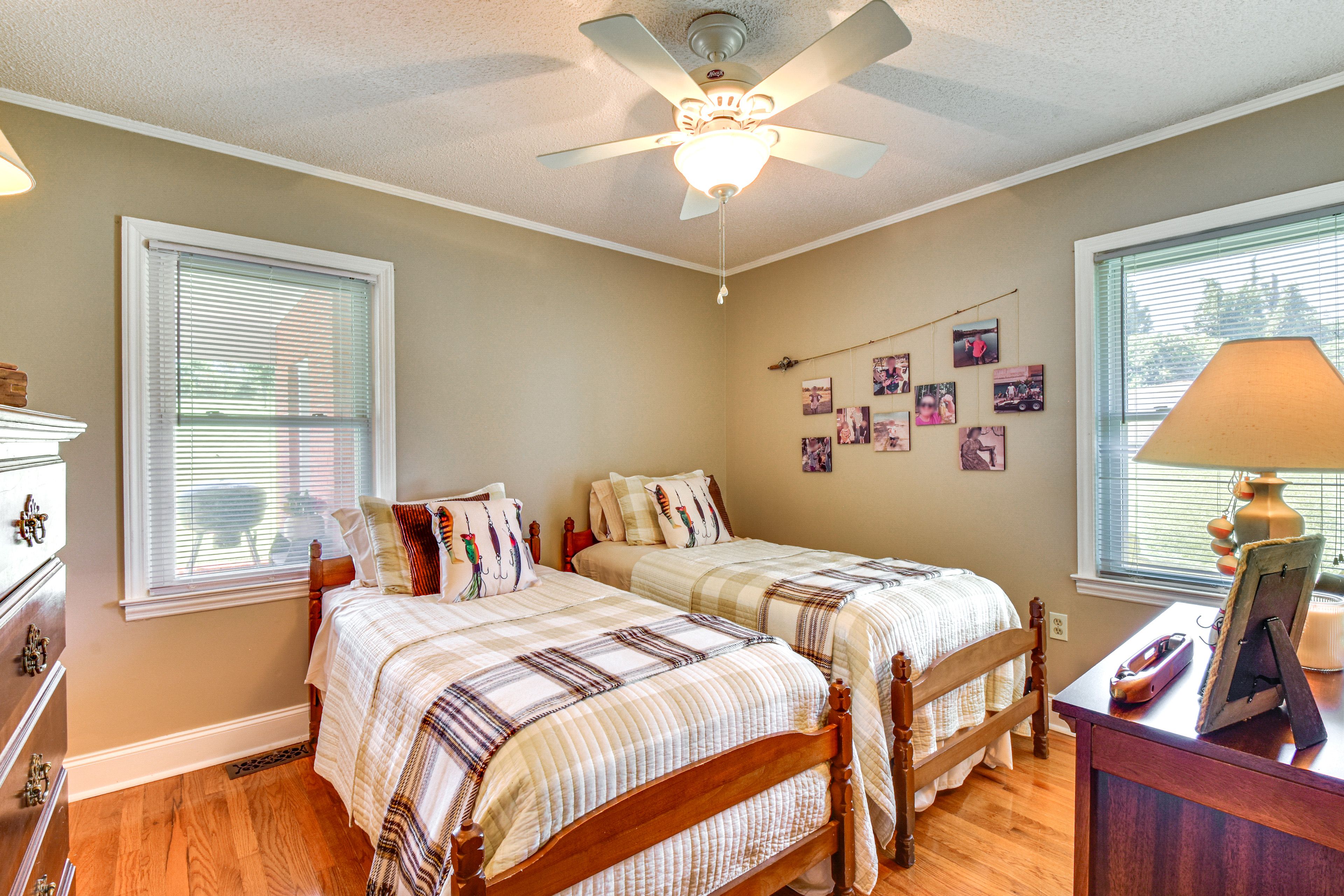 Bedroom 3 | 2 Twin Beds