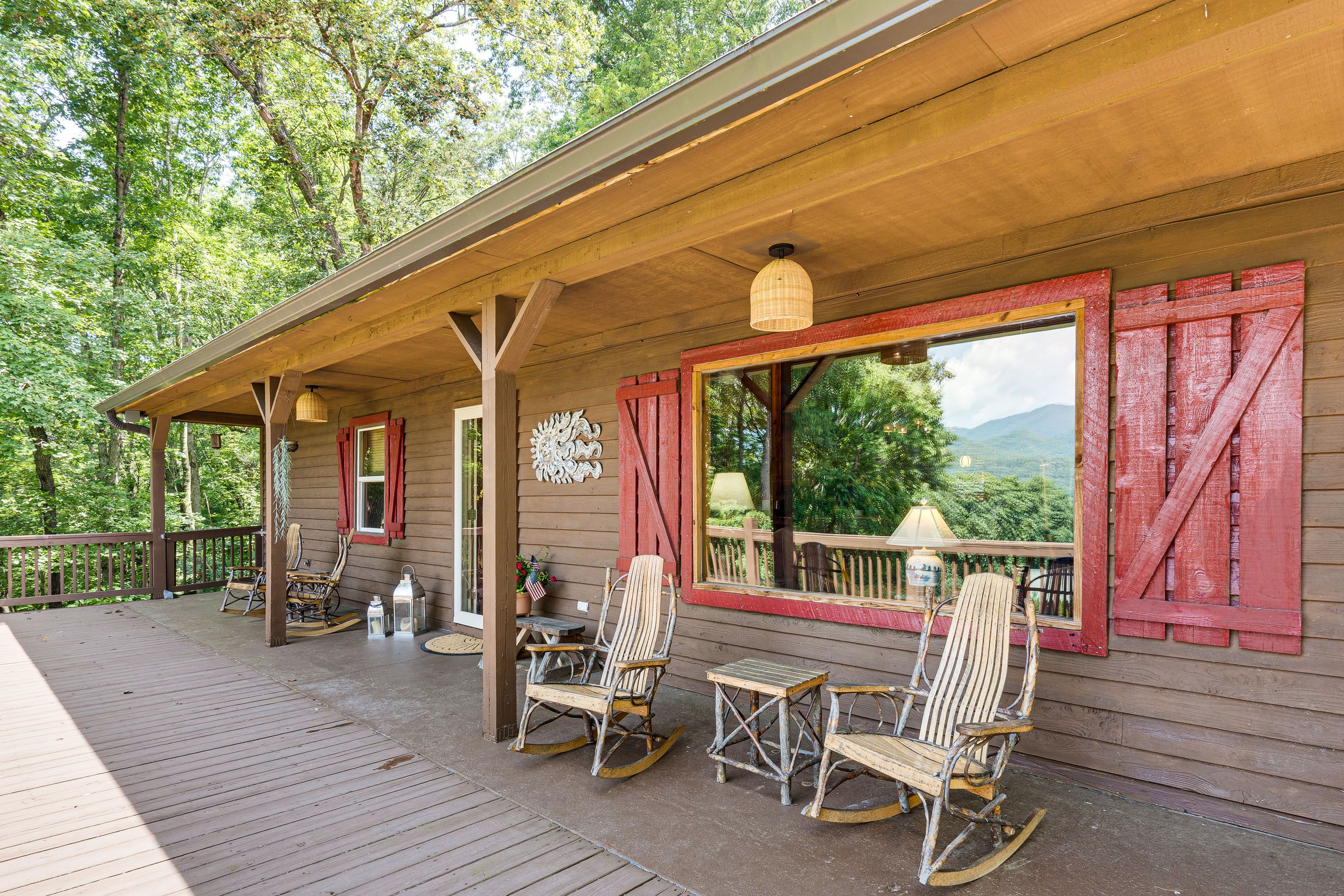 Andrews Vacation Rental | 2BR | 2BA | 1,126 Sq Ft | 2 Steps to Enter
