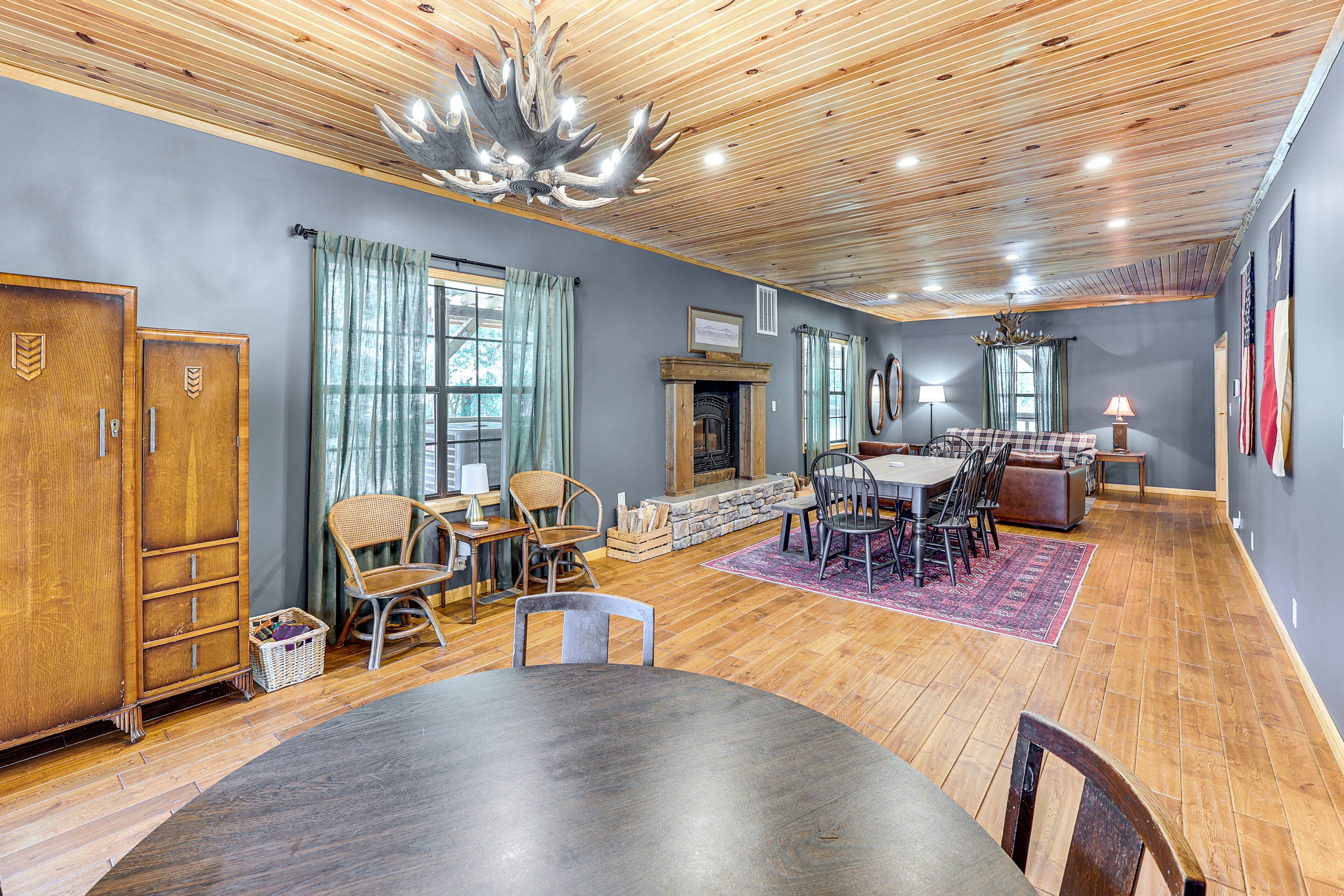 Addt'l Living Space | 1st Floor | Fireplace