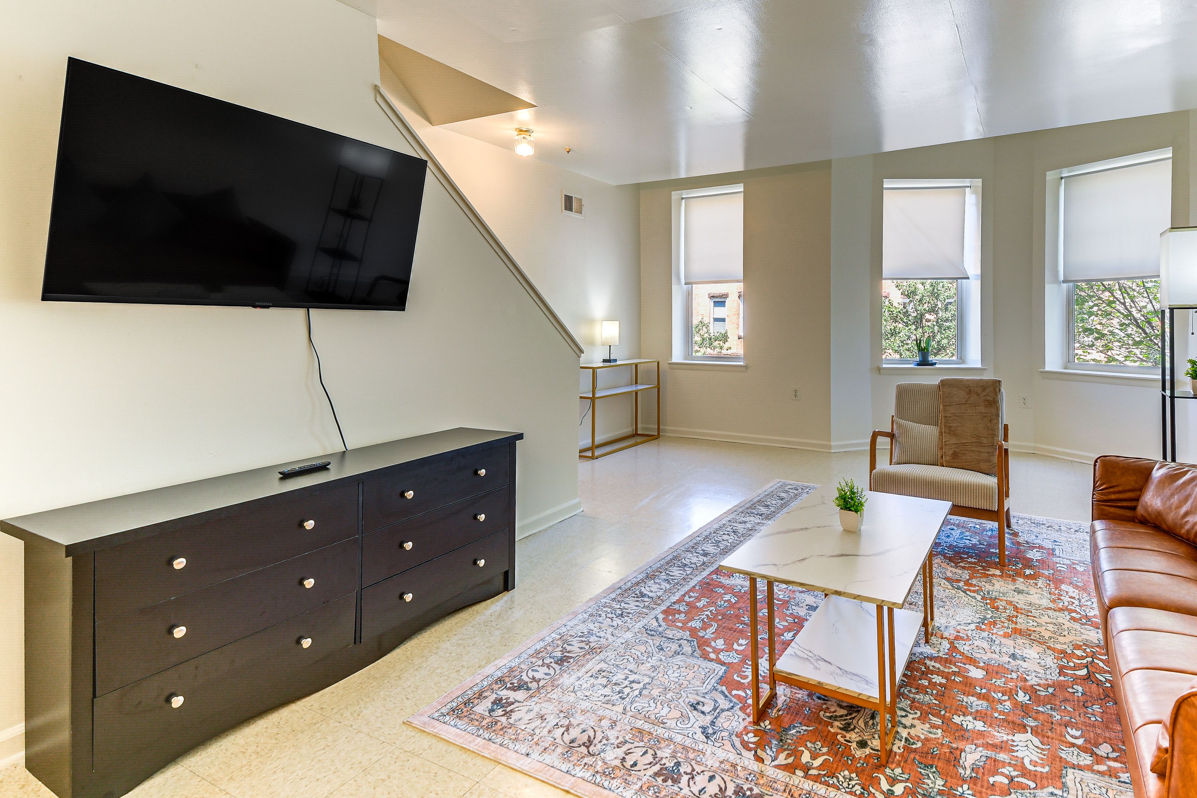 Living Room | Smart TV | 2nd Floor