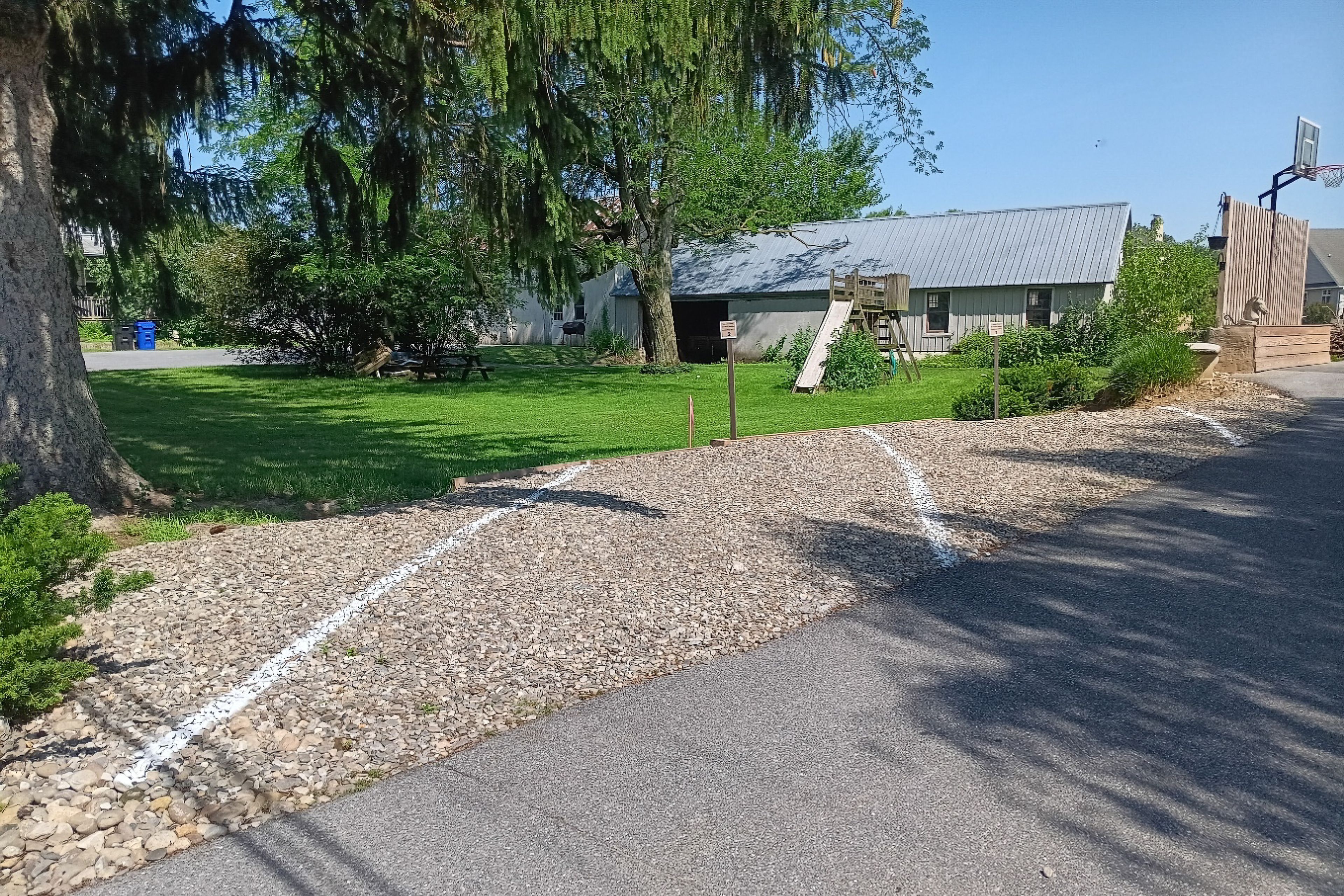 Parking | Driveway (1 Vehicle) | Additional Parking Space Available Upon Request
