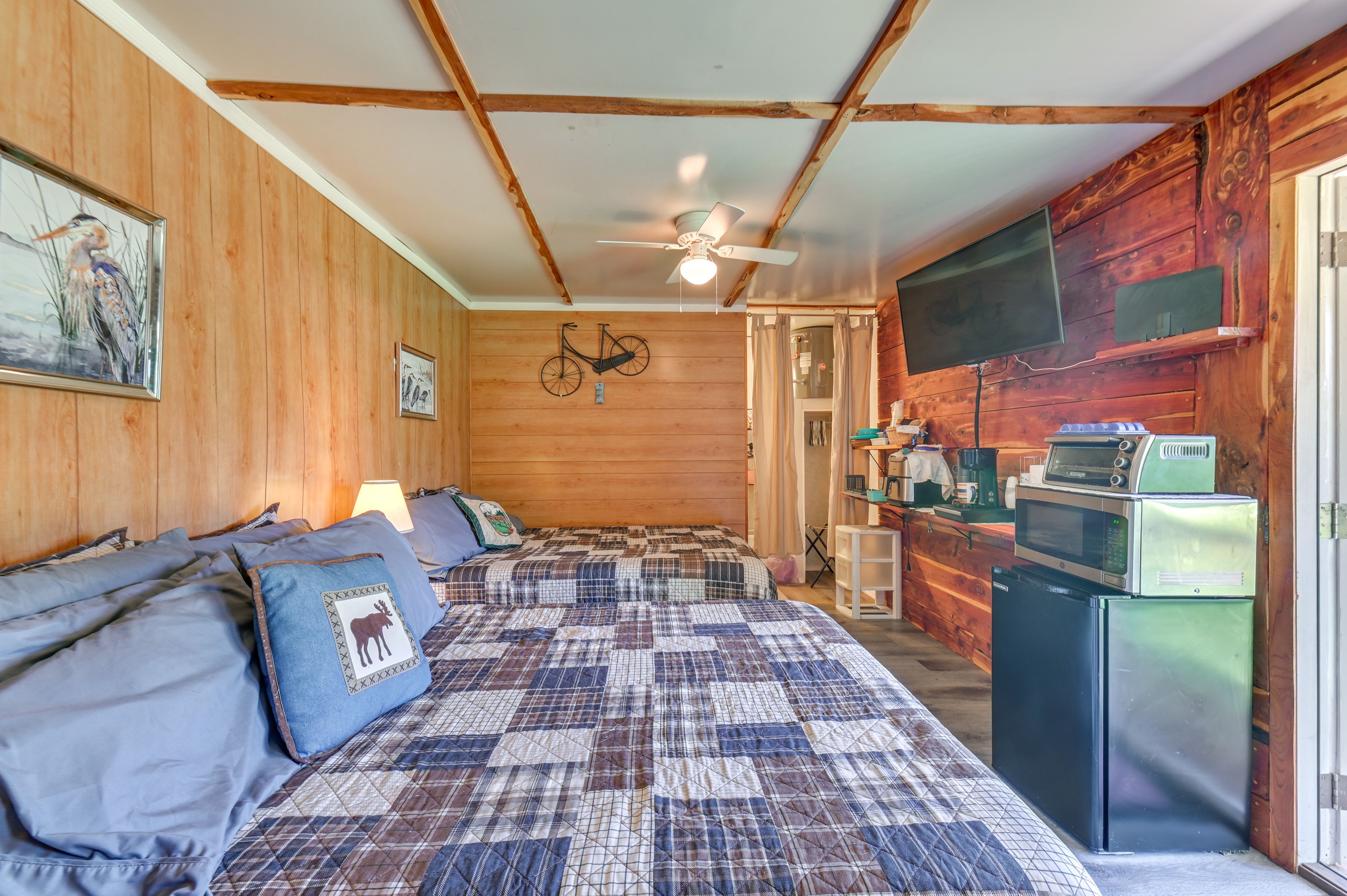 Studio | 2 Full Beds