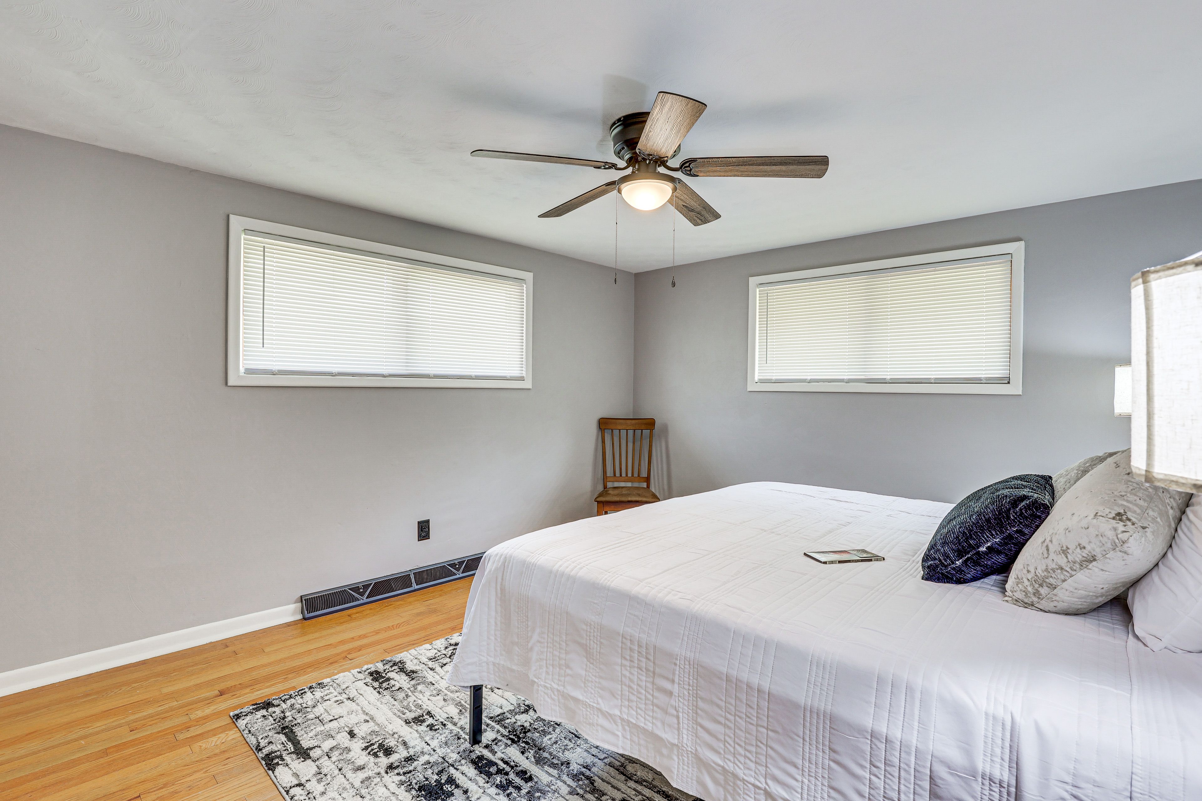 Bedroom 1 | King Bed | Linens Provided