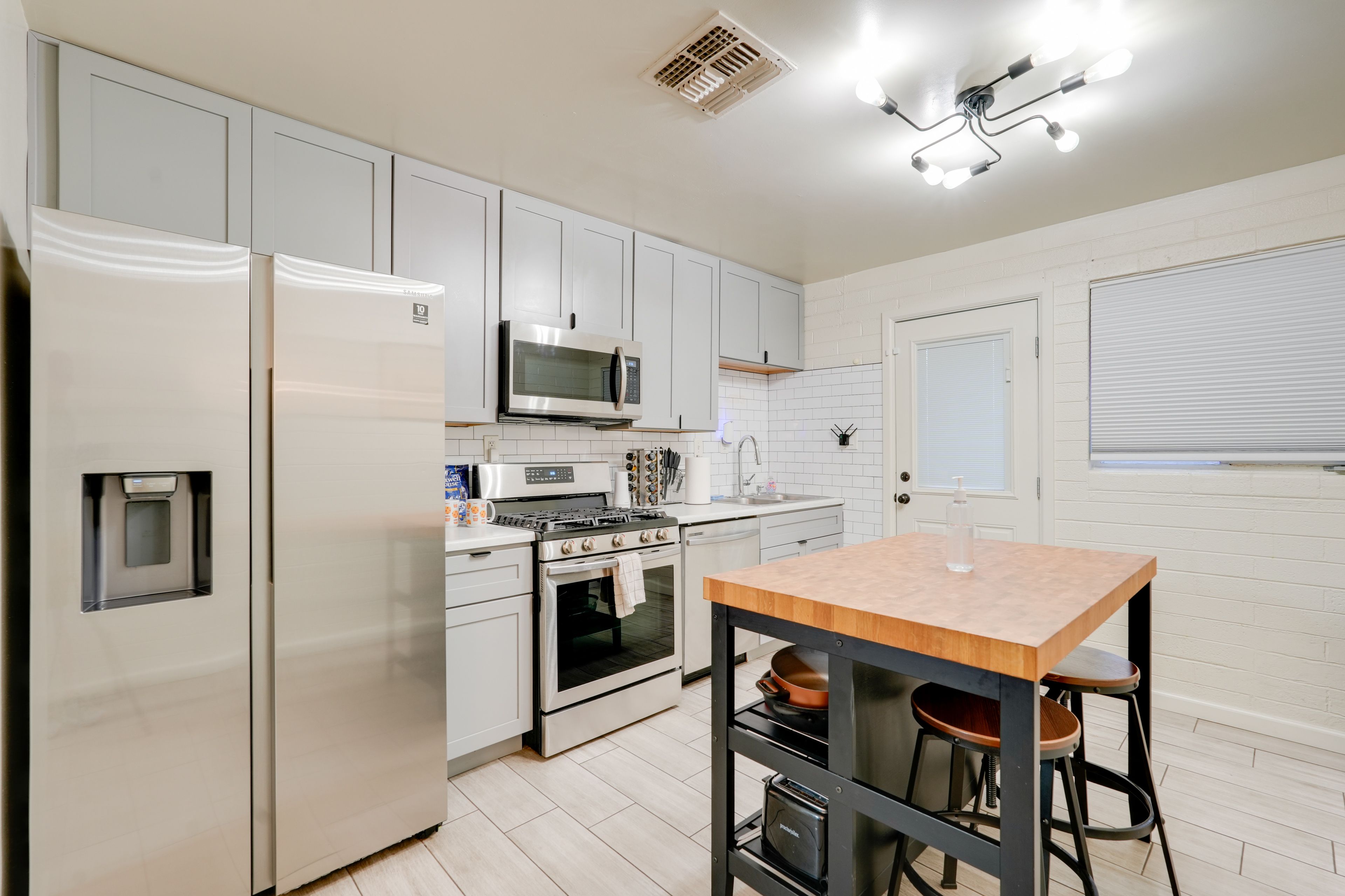 Kitchen | Drip Coffee Maker | Dishwasher