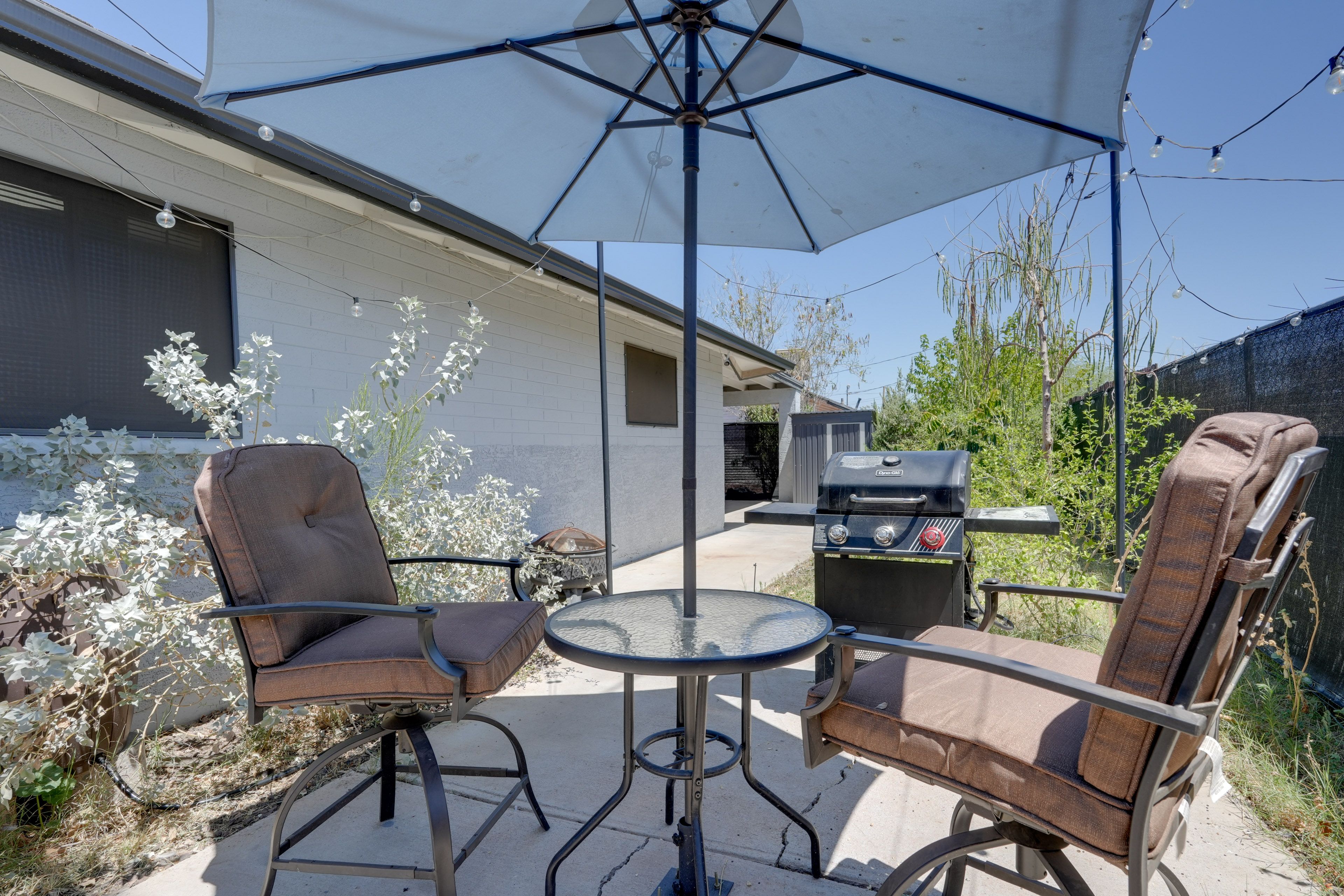 Phoenix Vacation Rental | 2BR | 1BA | 800 Sq Ft | 1 Step to Enter