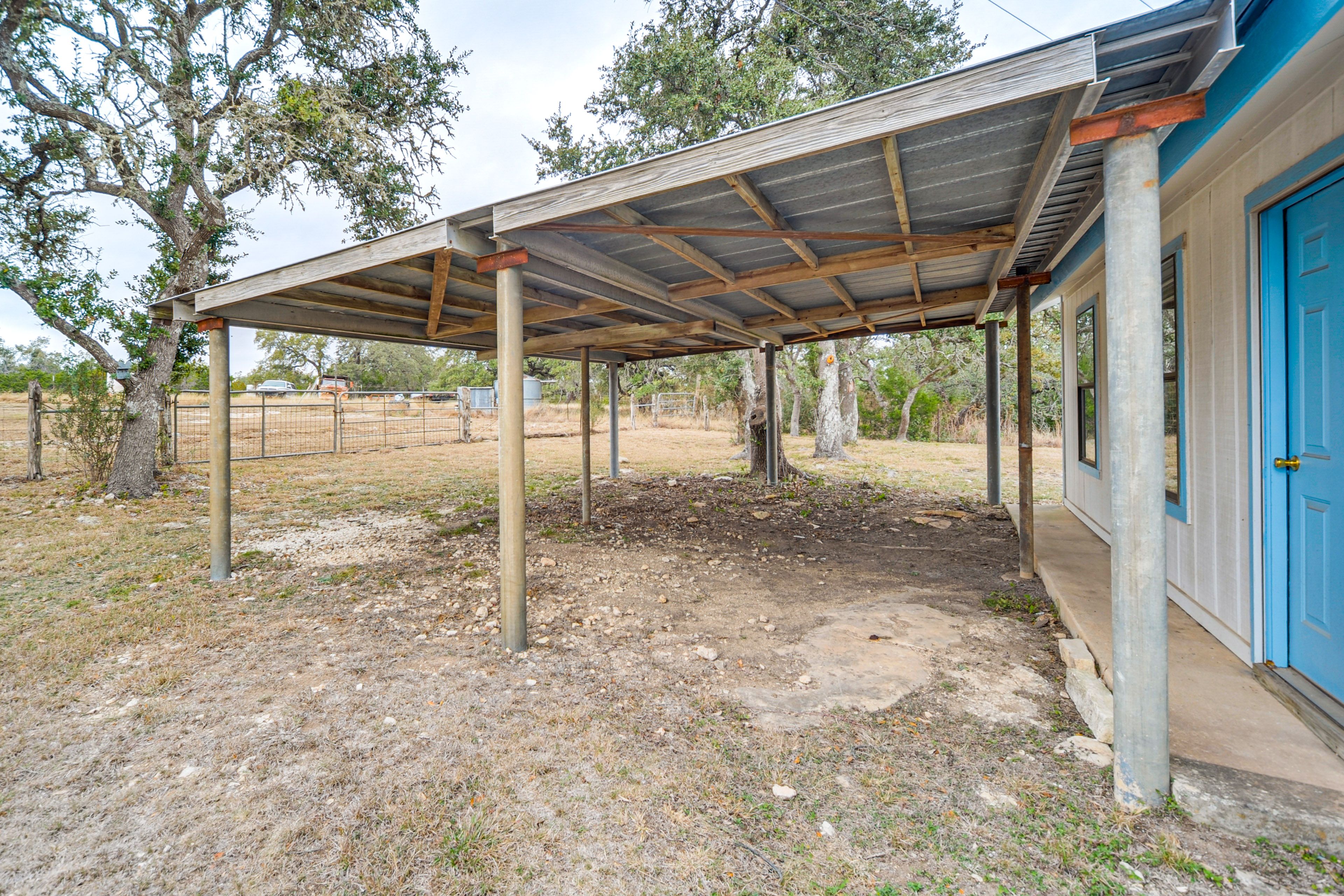 Lot Parking | 5 Vehicles