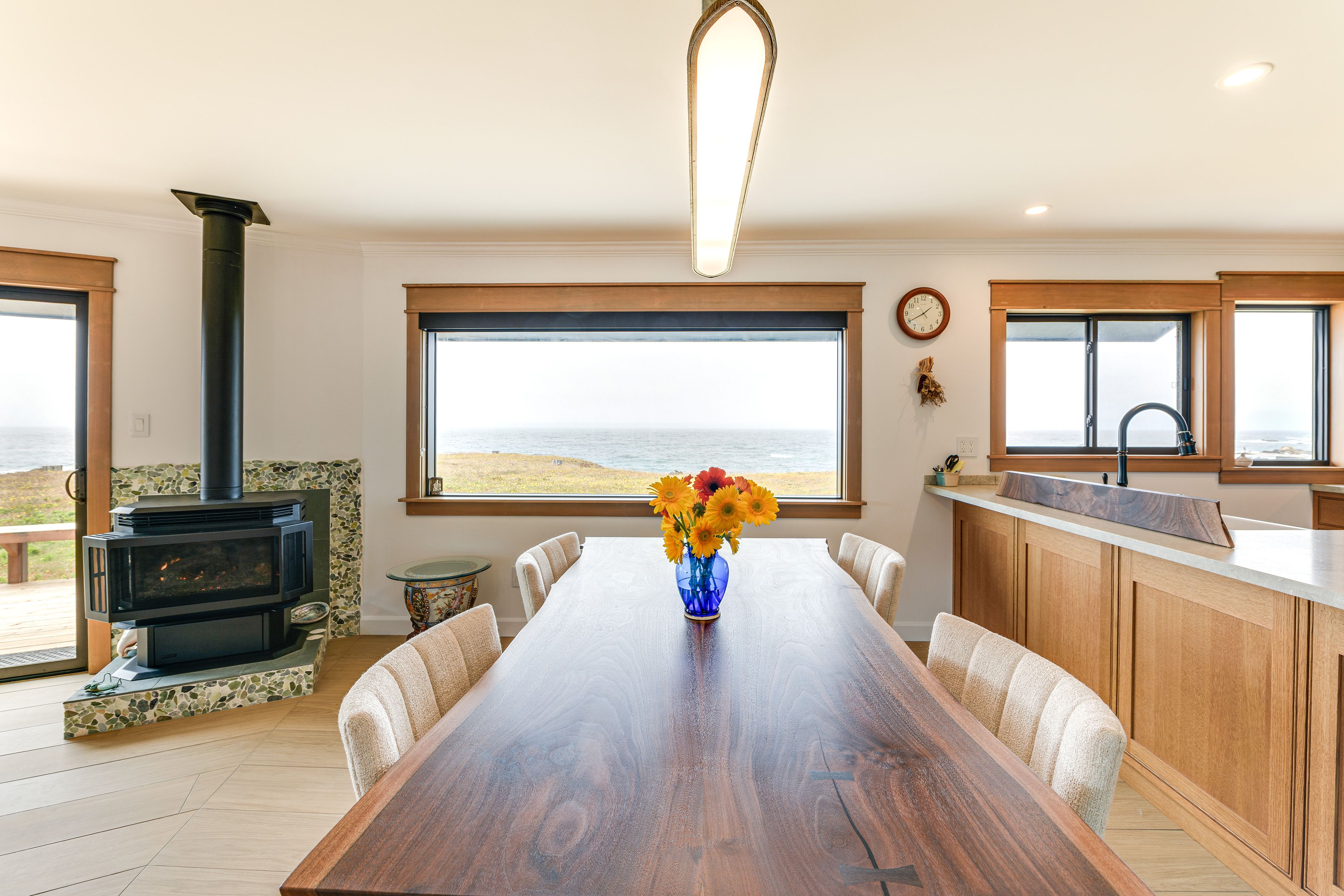 Dining Area | Gas Fireplace