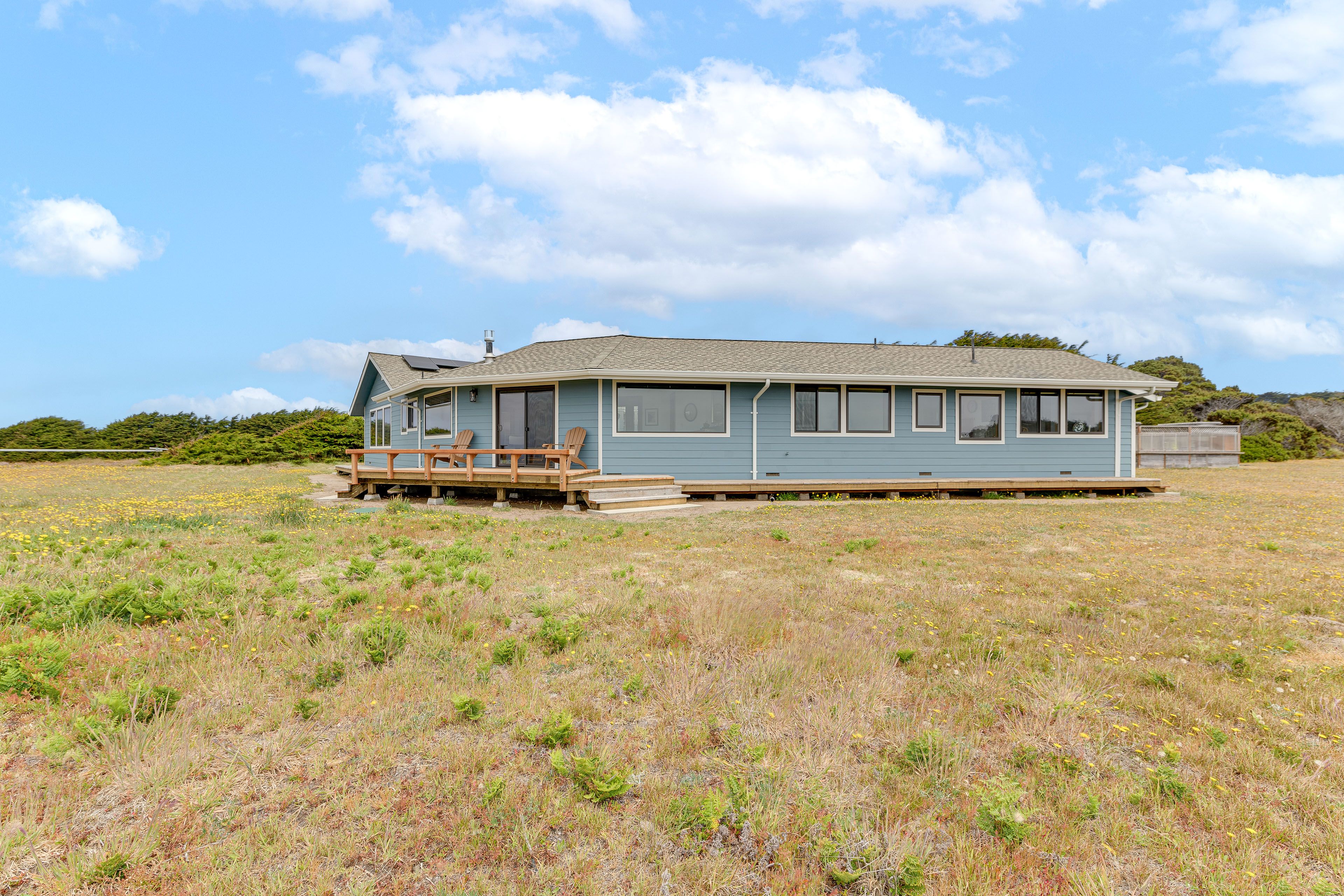Private Oceanfront Yard