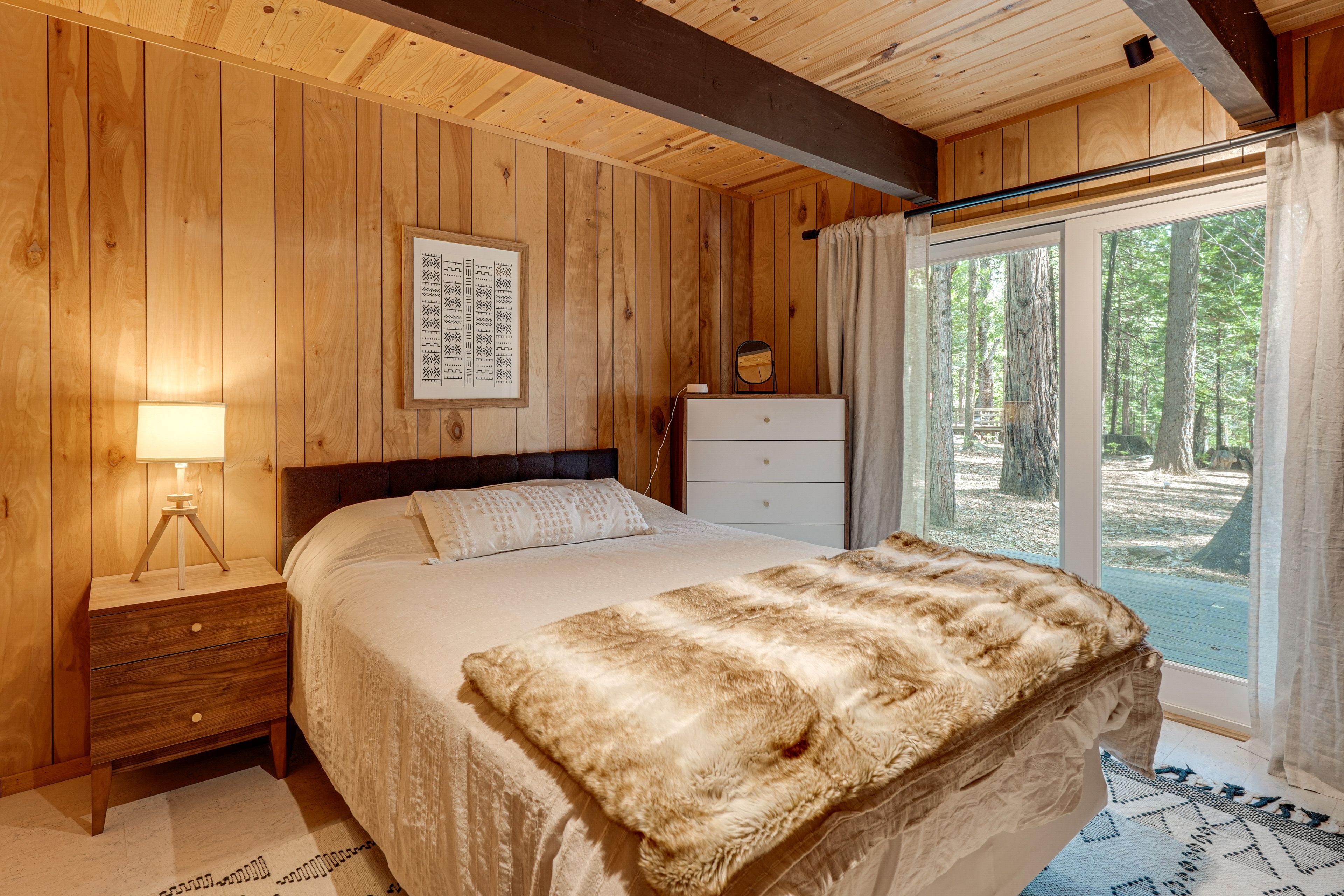 Bedroom 2 | Queen Bed | Main Level