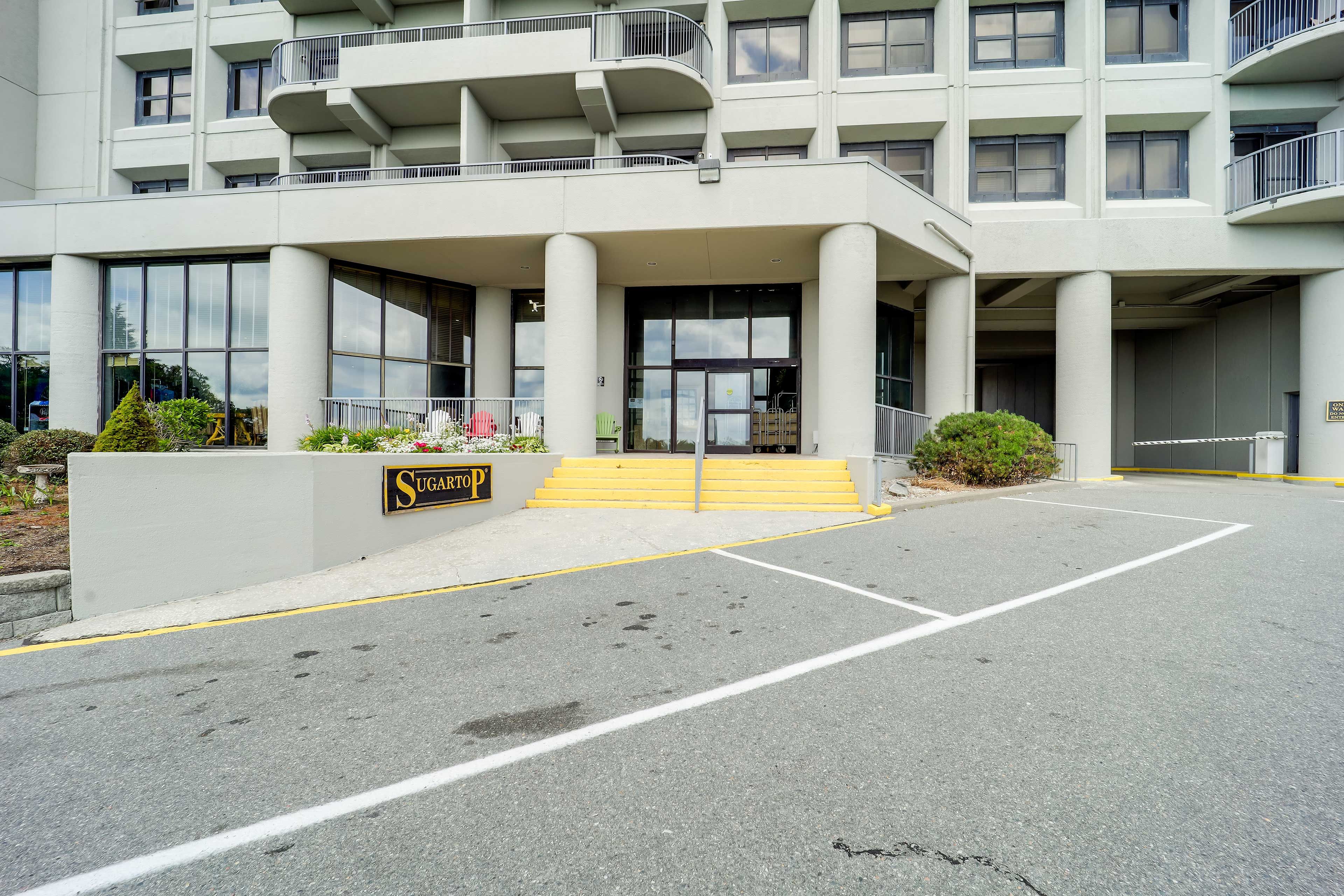 Parking | Open Community Lot (First-Come, First-Served)
