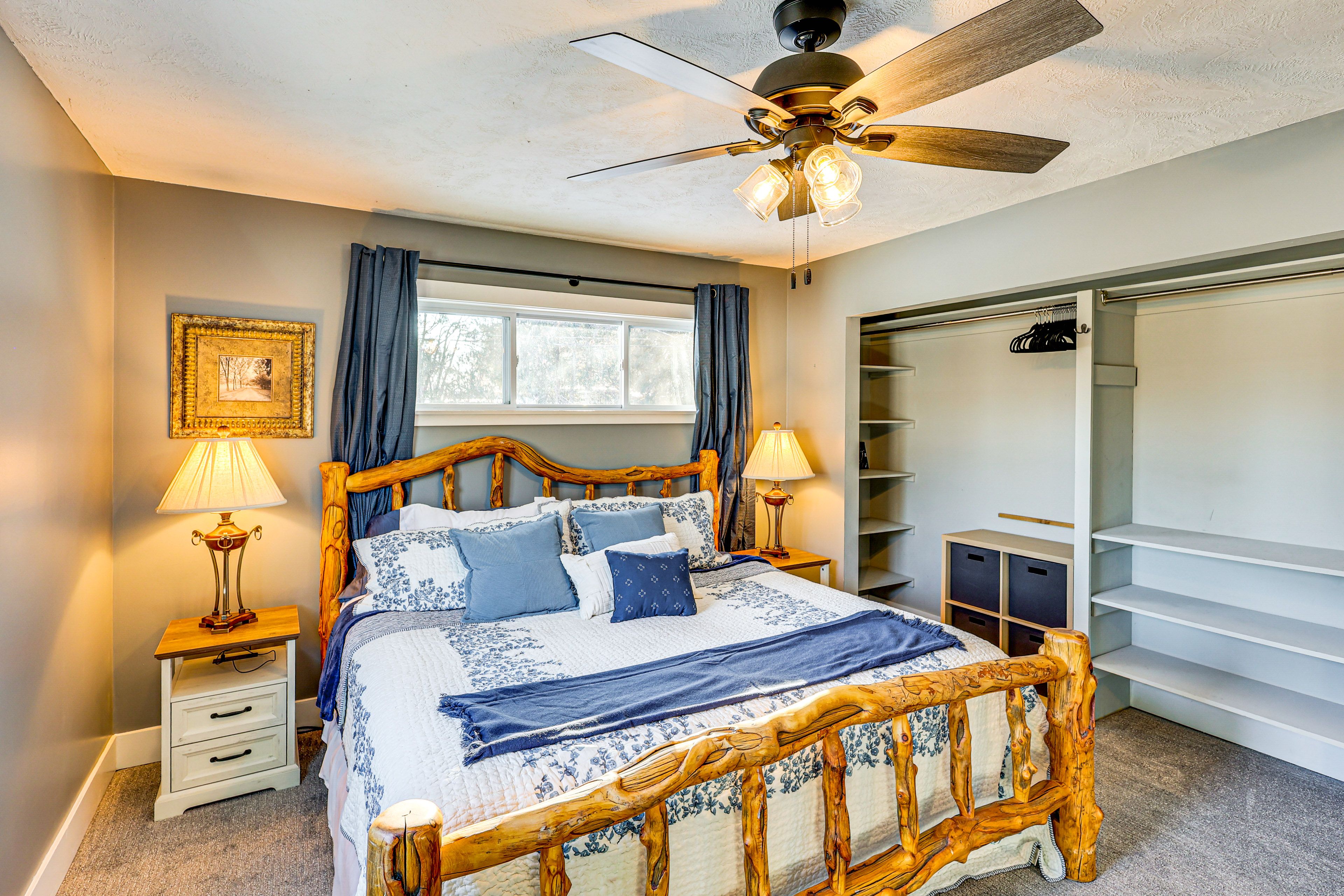 Bedroom 1 | King Bed | Linens Provided | Main Floor