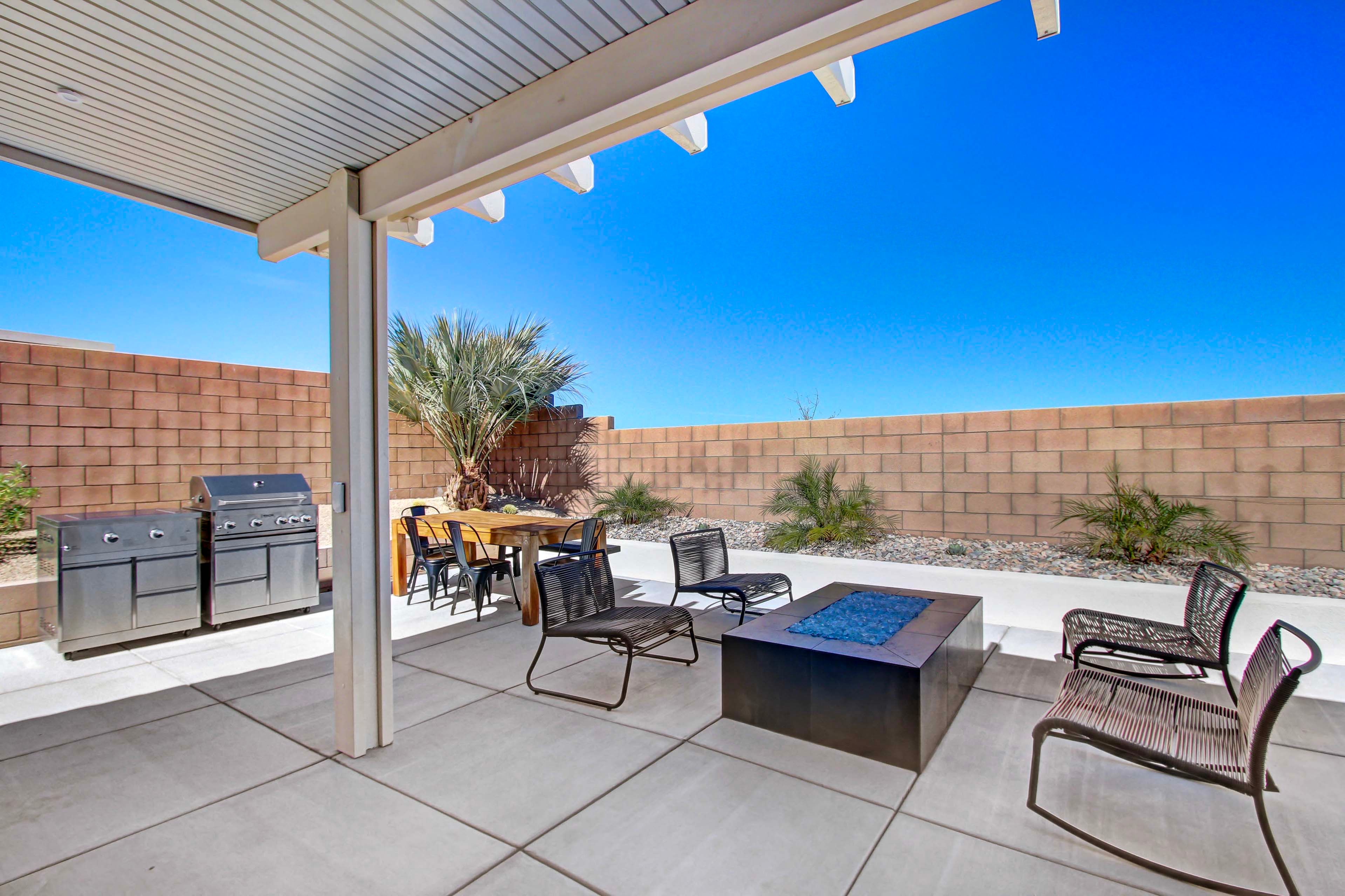 Backyard | Private Pool & Spa