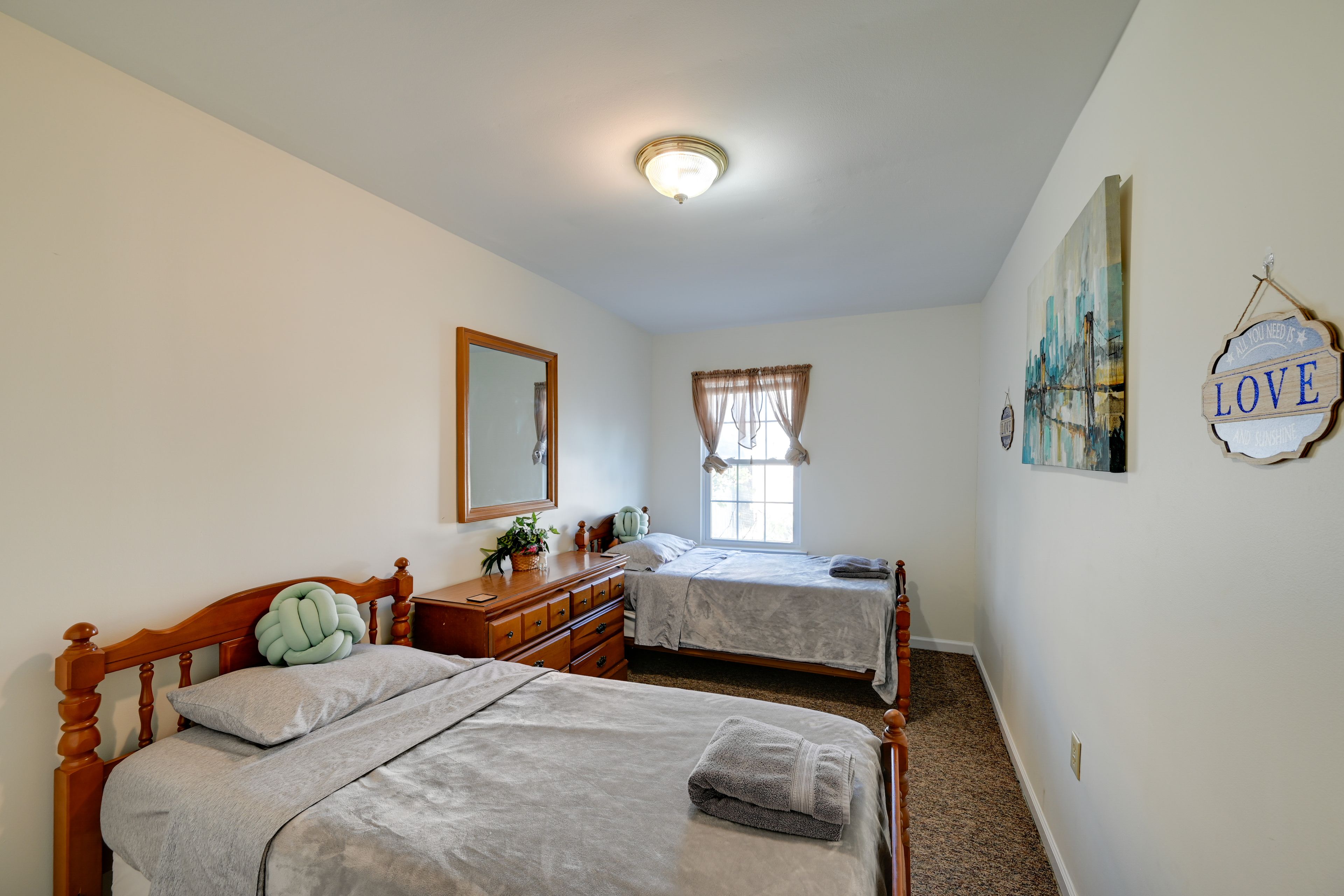 Bedroom 3 | 2 Twin Beds