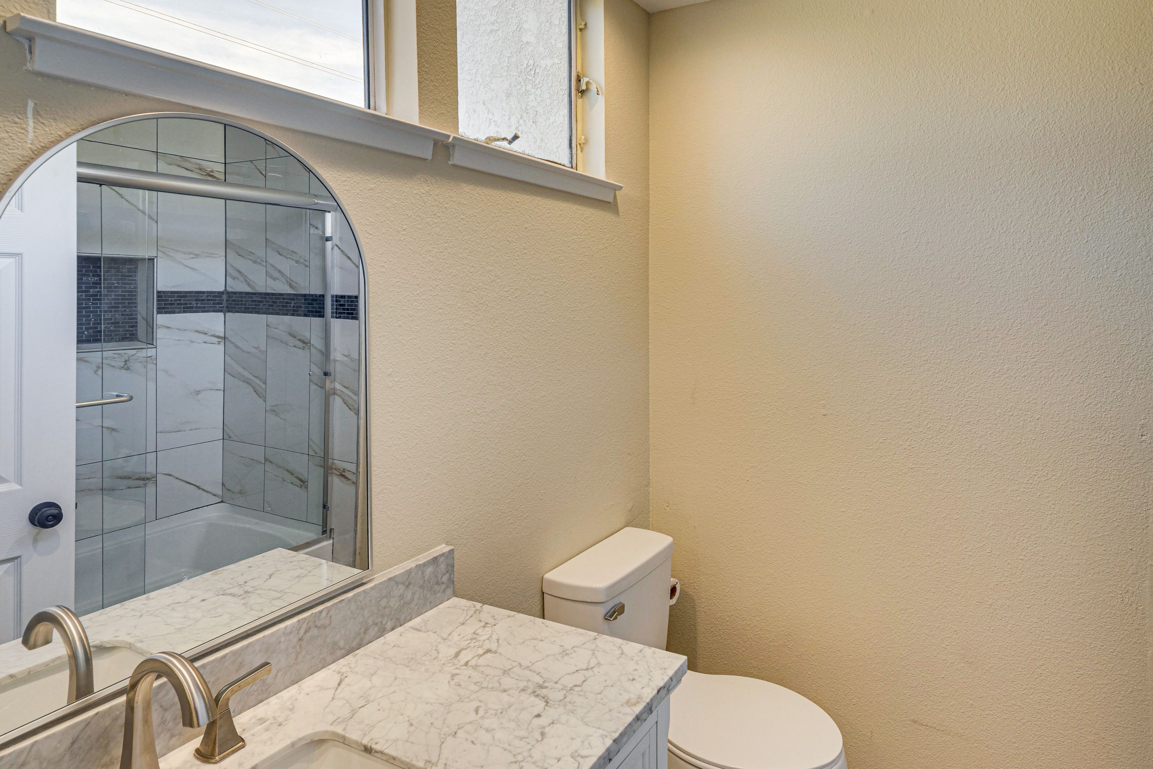 En-Suite Bathroom | 3rd Floor | Towels Provided