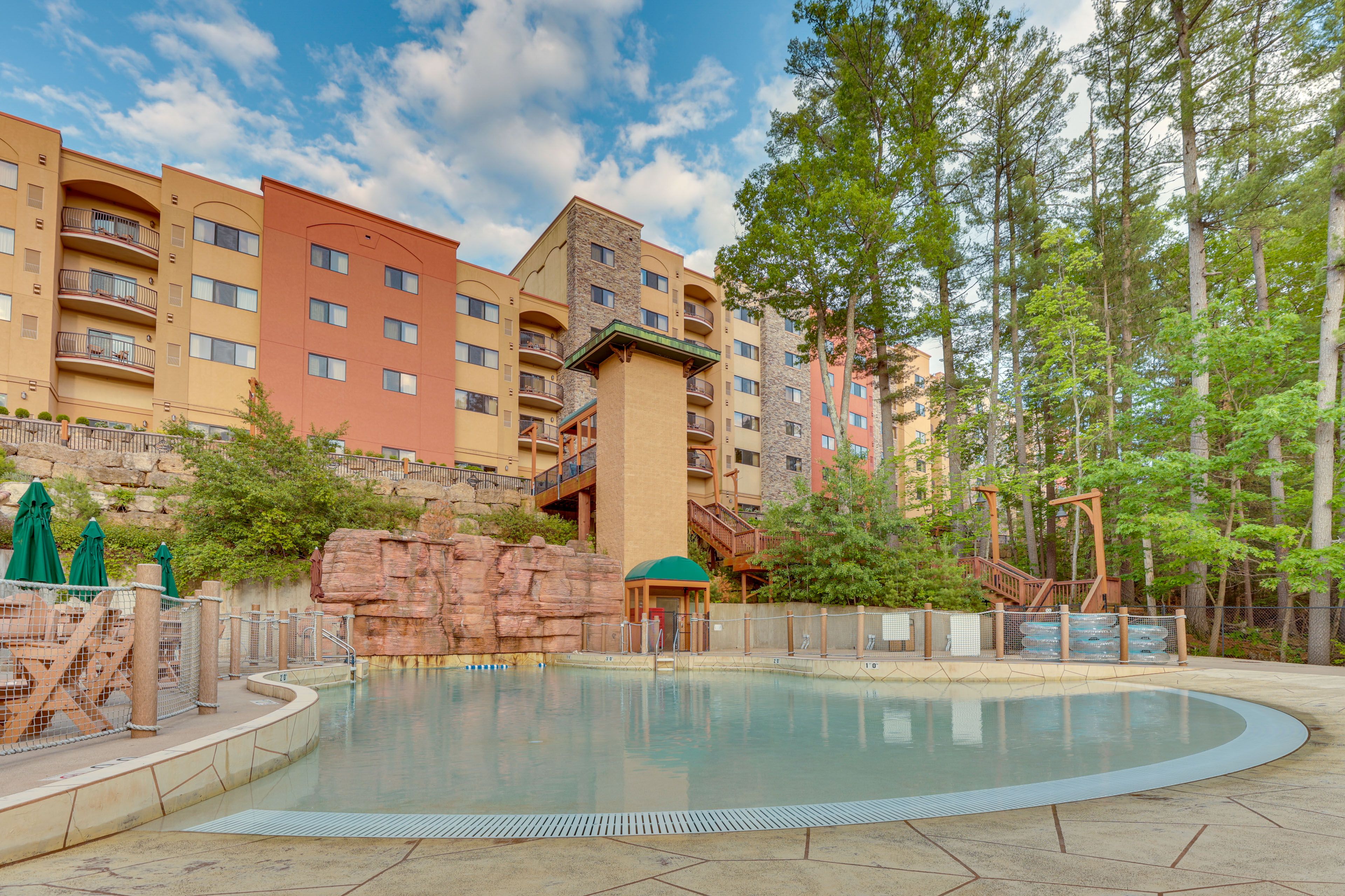 Wisconsin Dells Vacation Rental | 1BR | 2BA | 1,500 Sq Ft | Step-Free Access