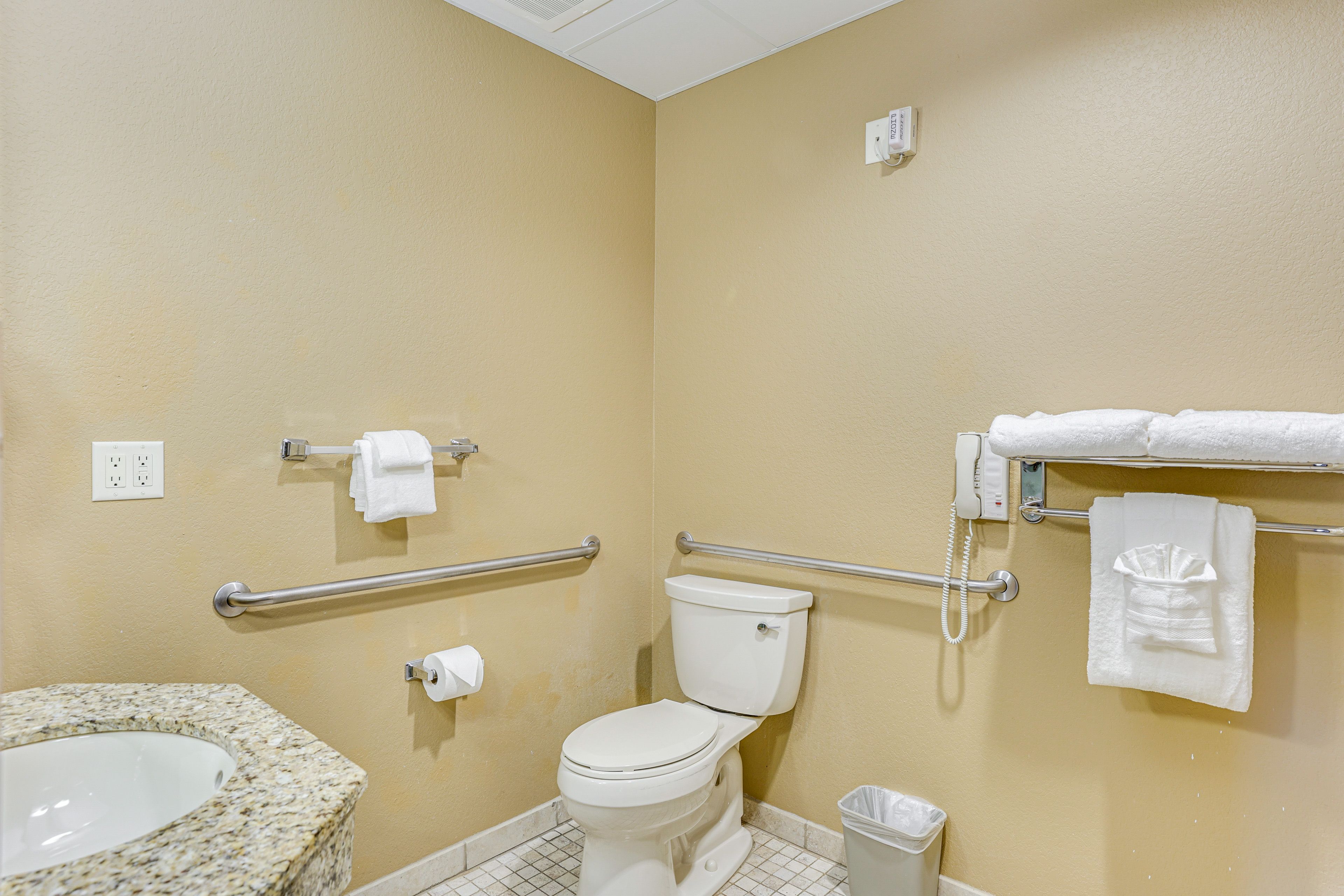 Bathroom | Shower | Towels Provided
