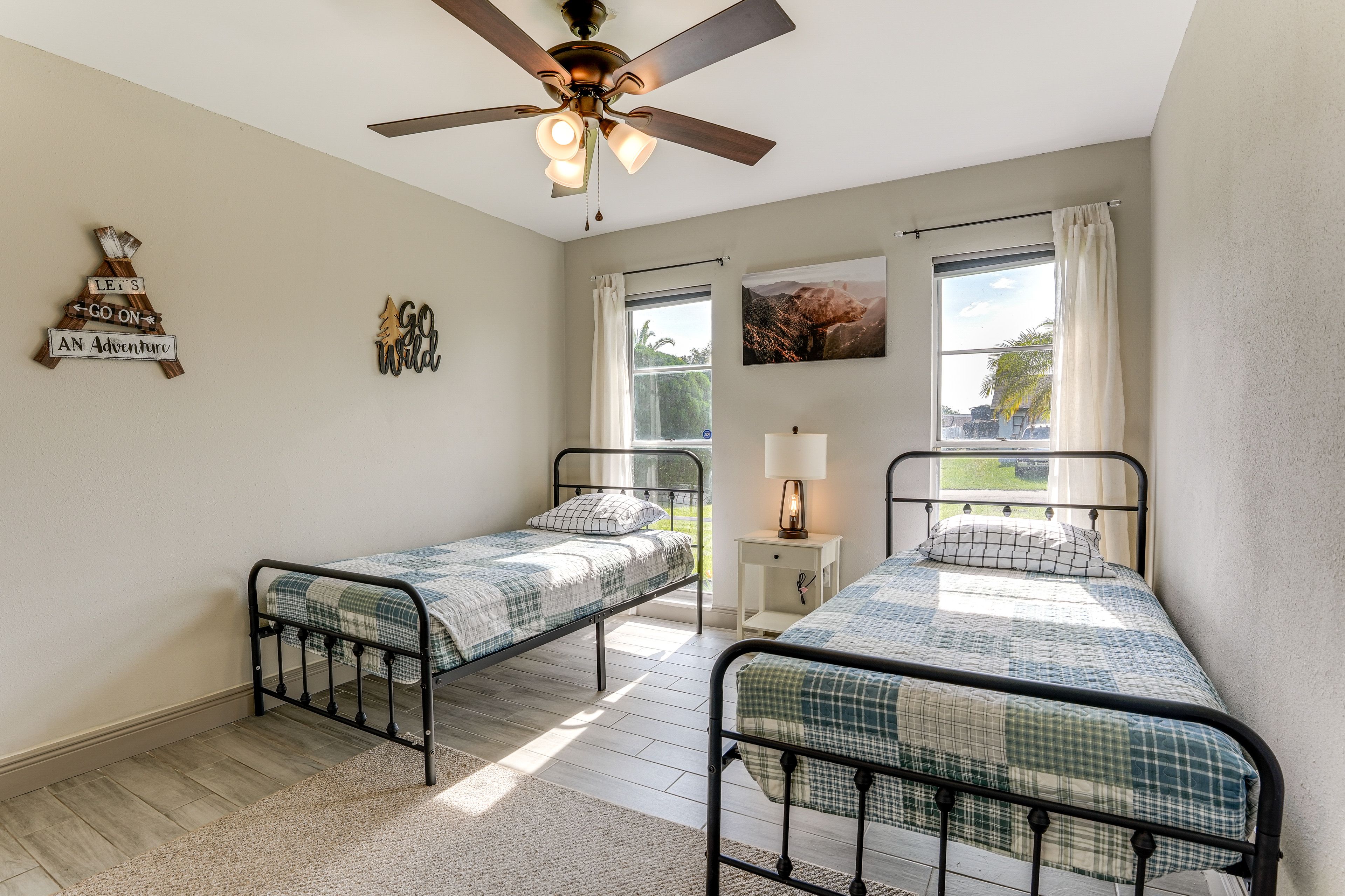 Bedroom 3 | 2 Twin Beds