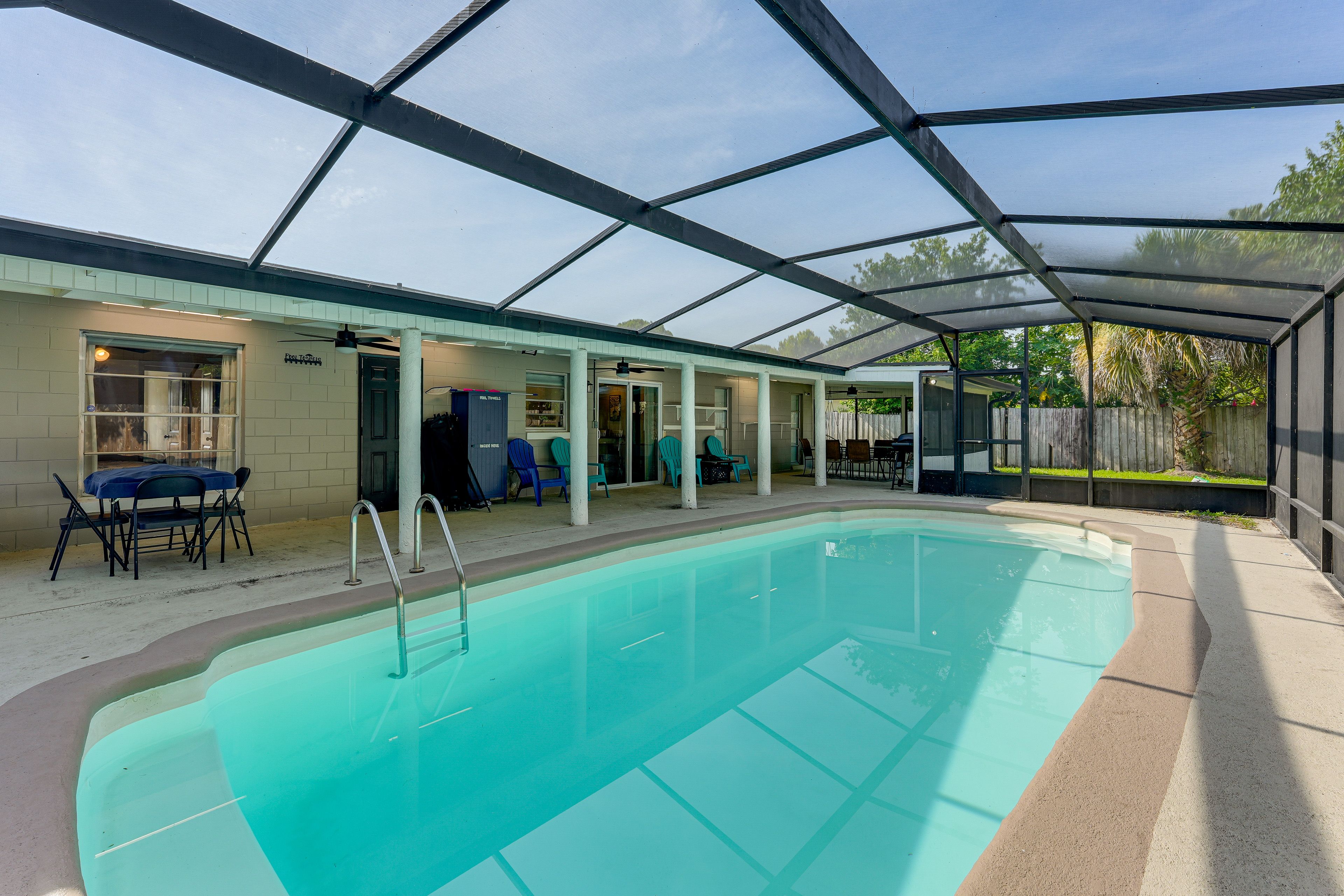 Kissimmee Vacation Rental | 4BR | 2.5BA | 1,400 Sq Ft | 2 Steps to Enter
