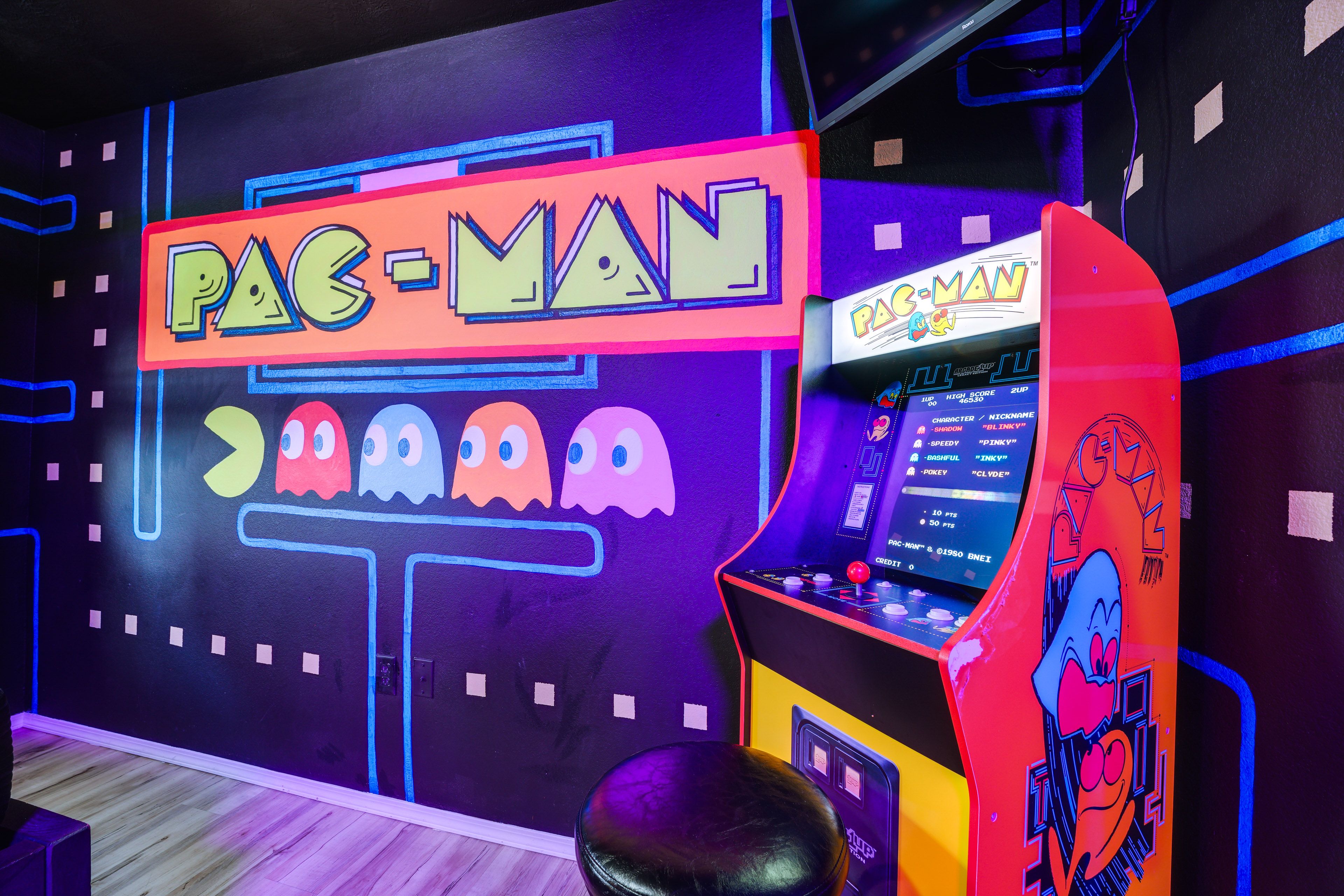 Pac-Man Arcade Machine