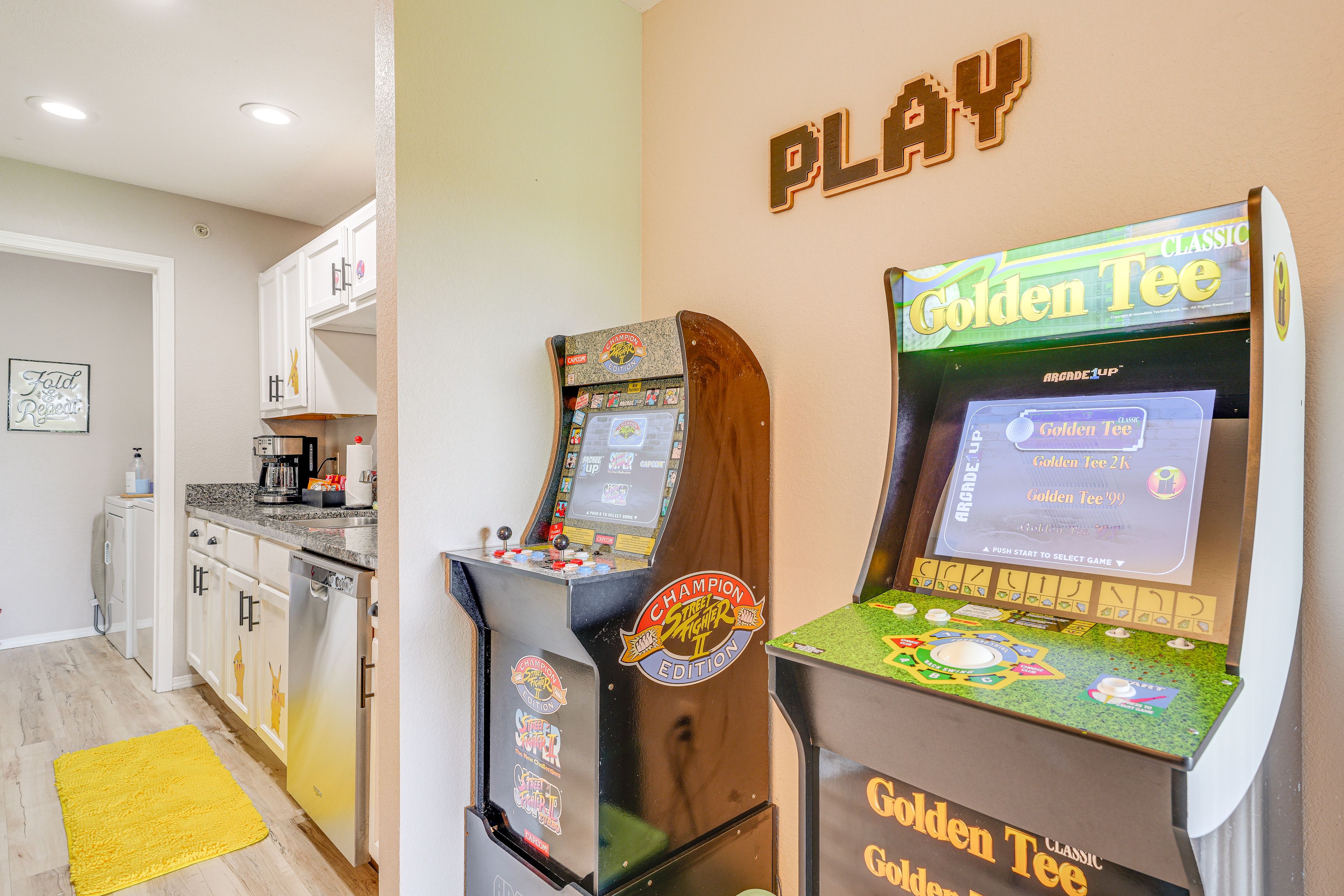 Golden Tee & Street Fighter Arcade Games
