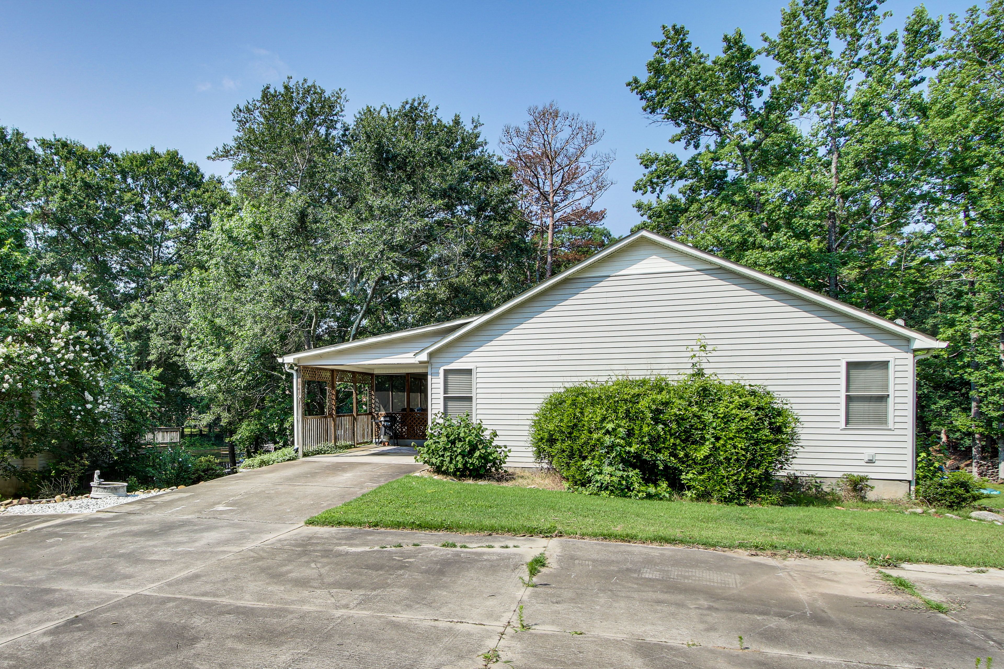 Home Exterior | Homeowner On-Site (Upper Level)