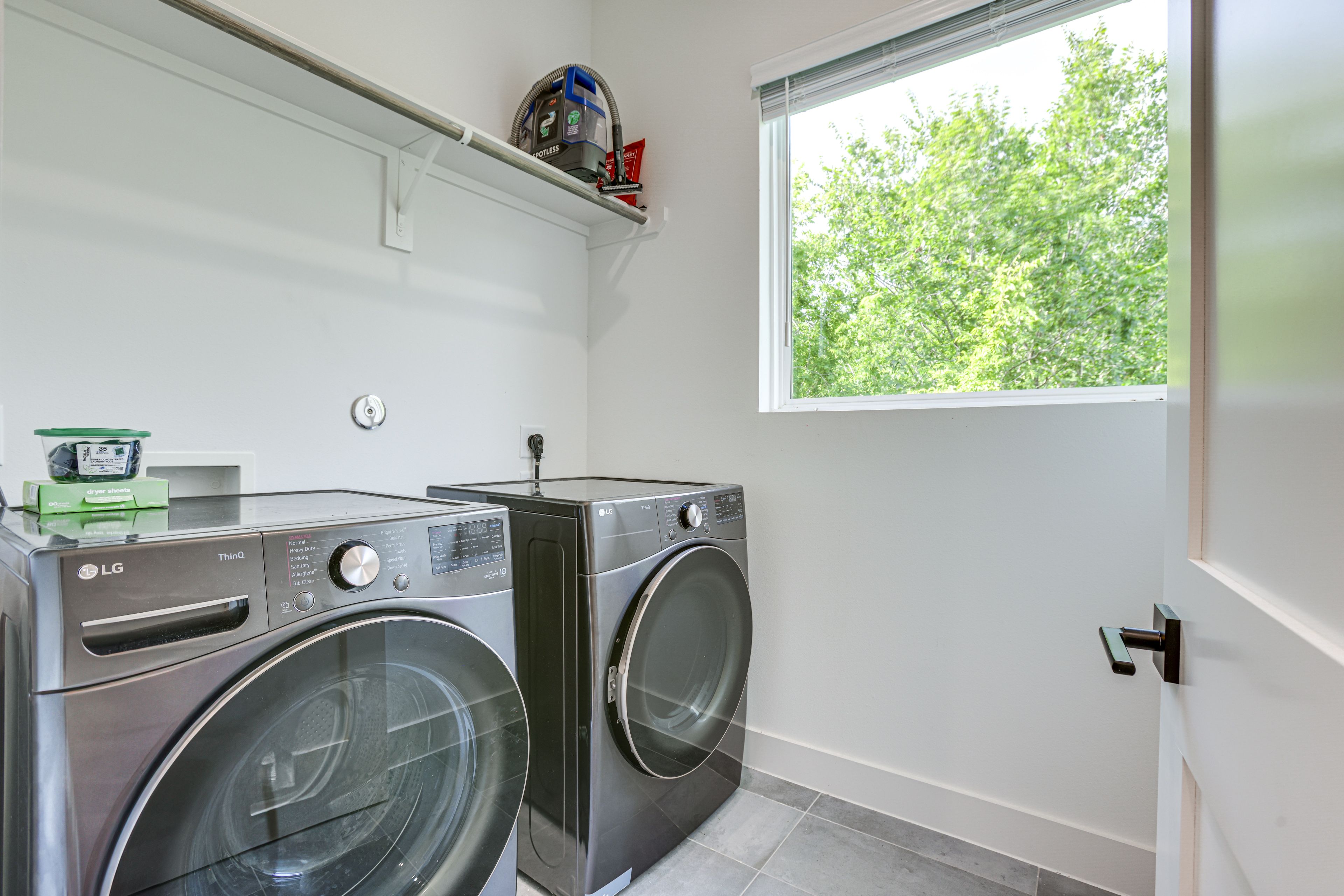 In-Unit Laundry