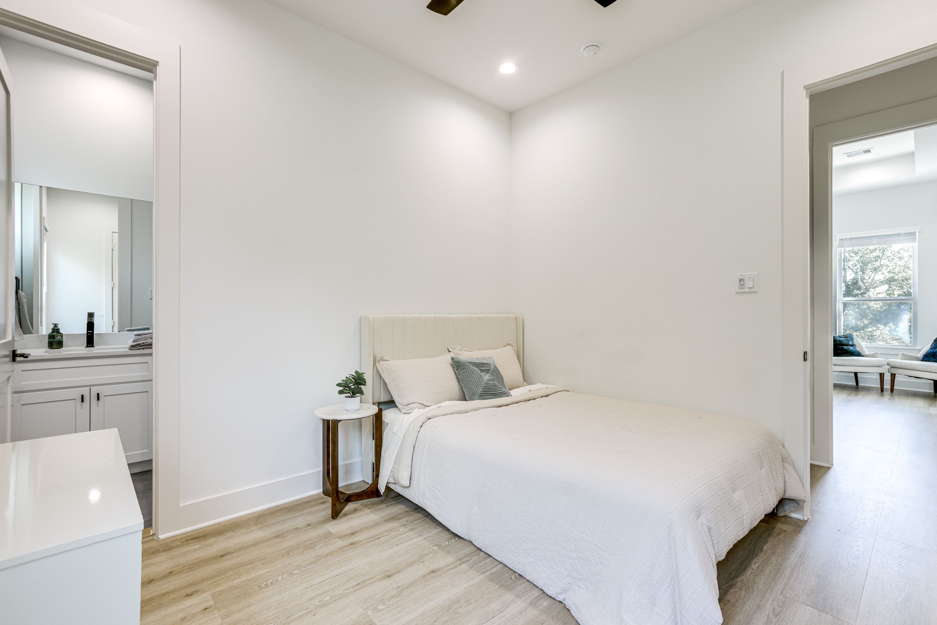 Bedroom 3 | Queen Bed | 3rd Floor