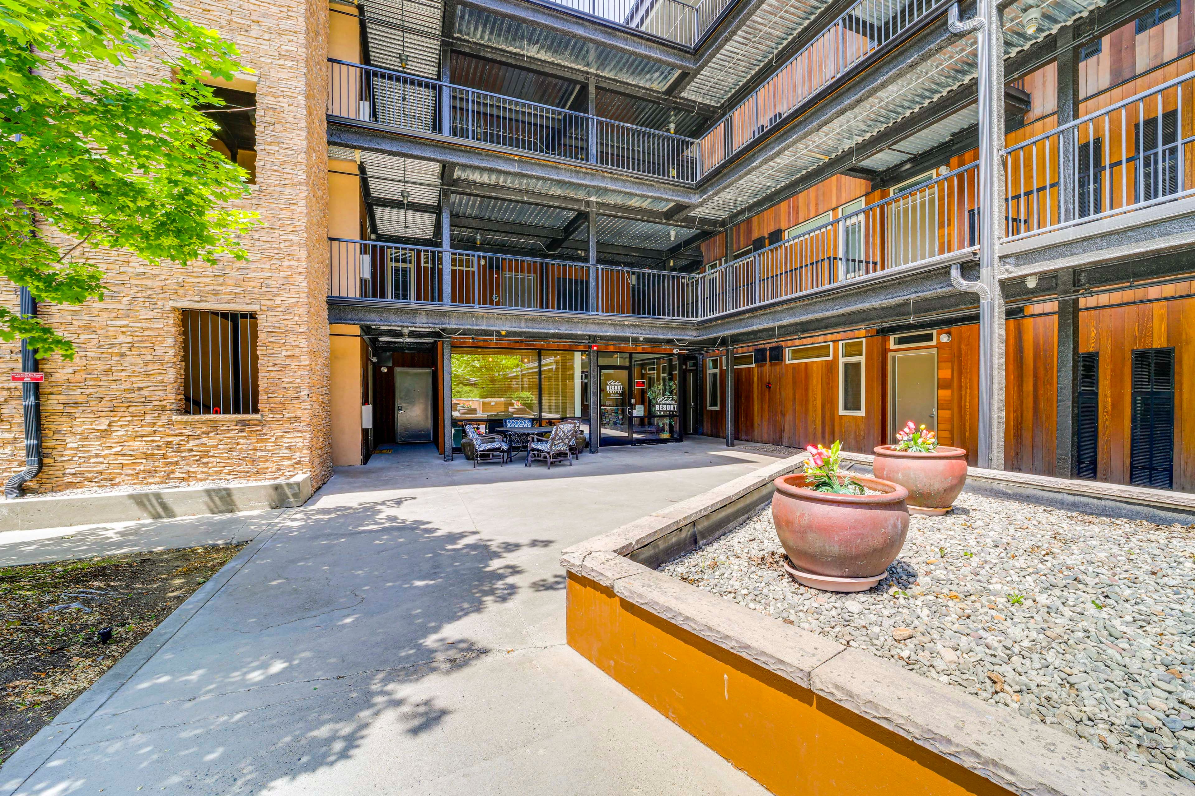 Chelan Resort Suites | Community Amenities
