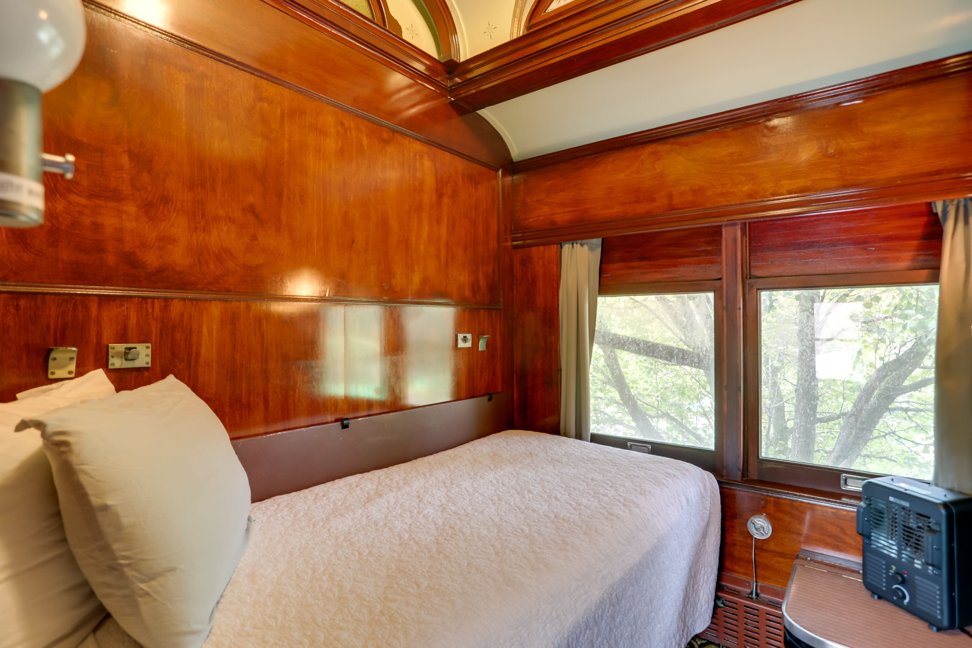 Bedroom 2 | Twin Bed