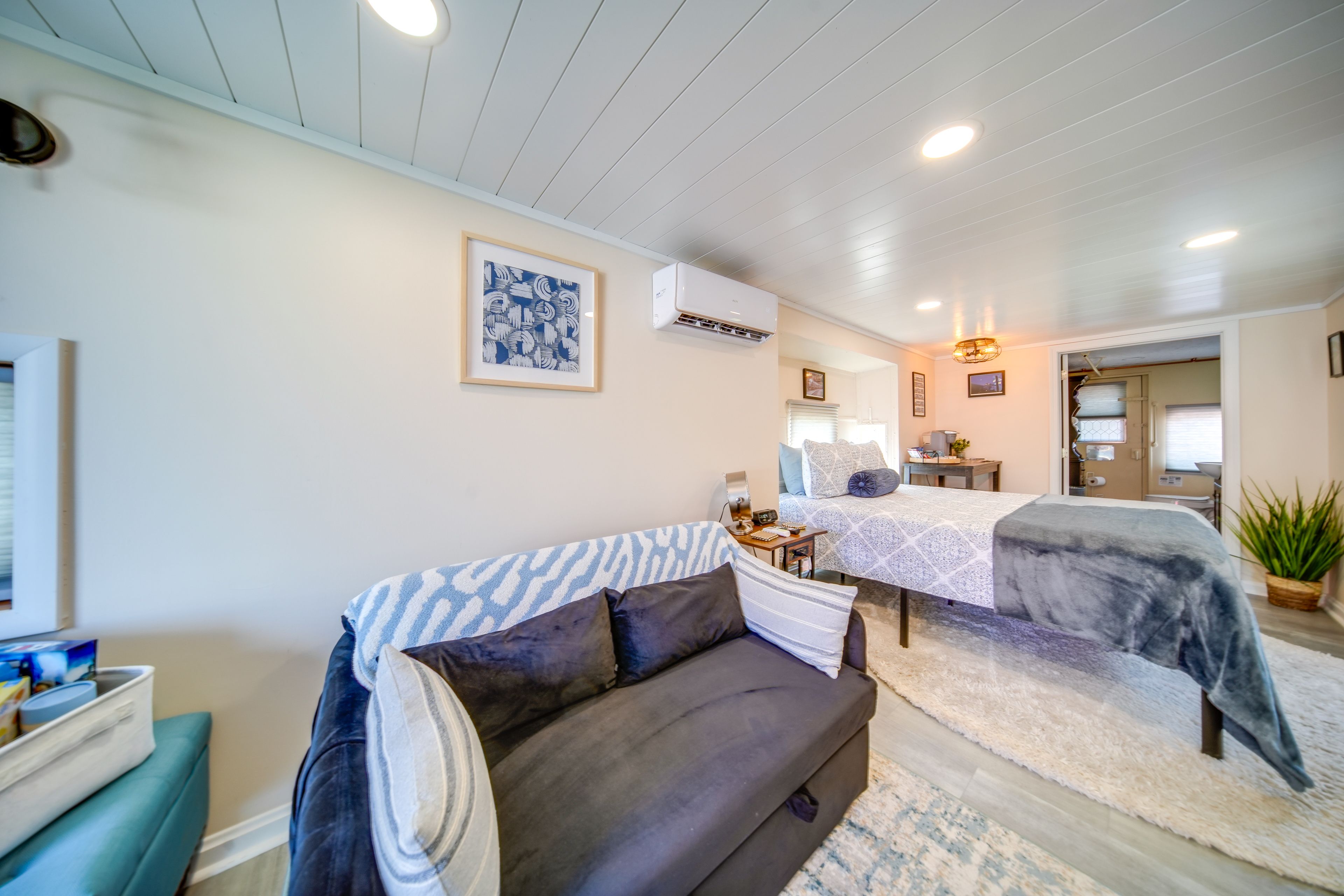 Studio | Mini-Split A/C | Baseboard Heating