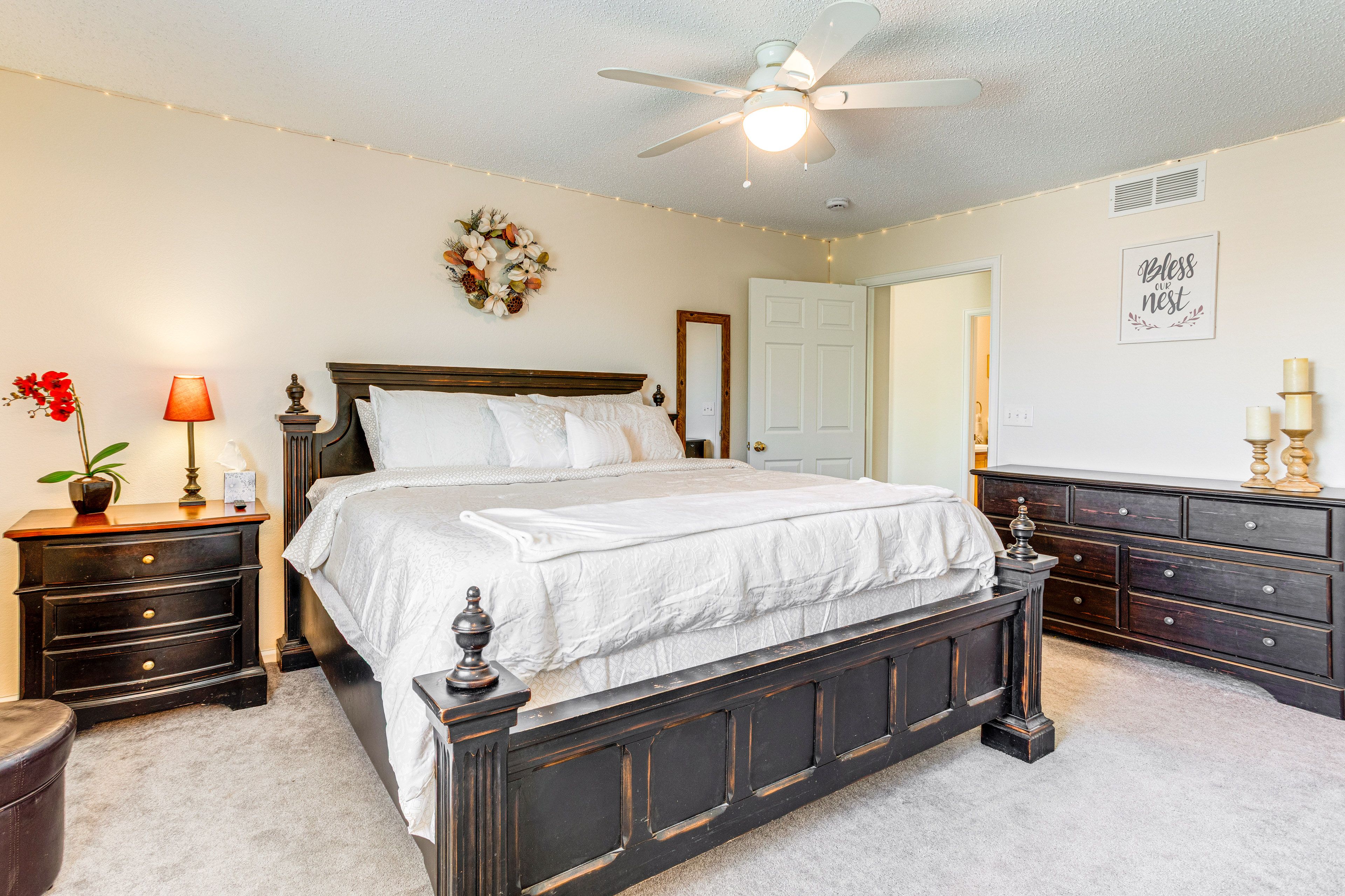 Bedroom 1 | 2nd Floor | King Bed | Linens Provided | En-Suite Bathroom