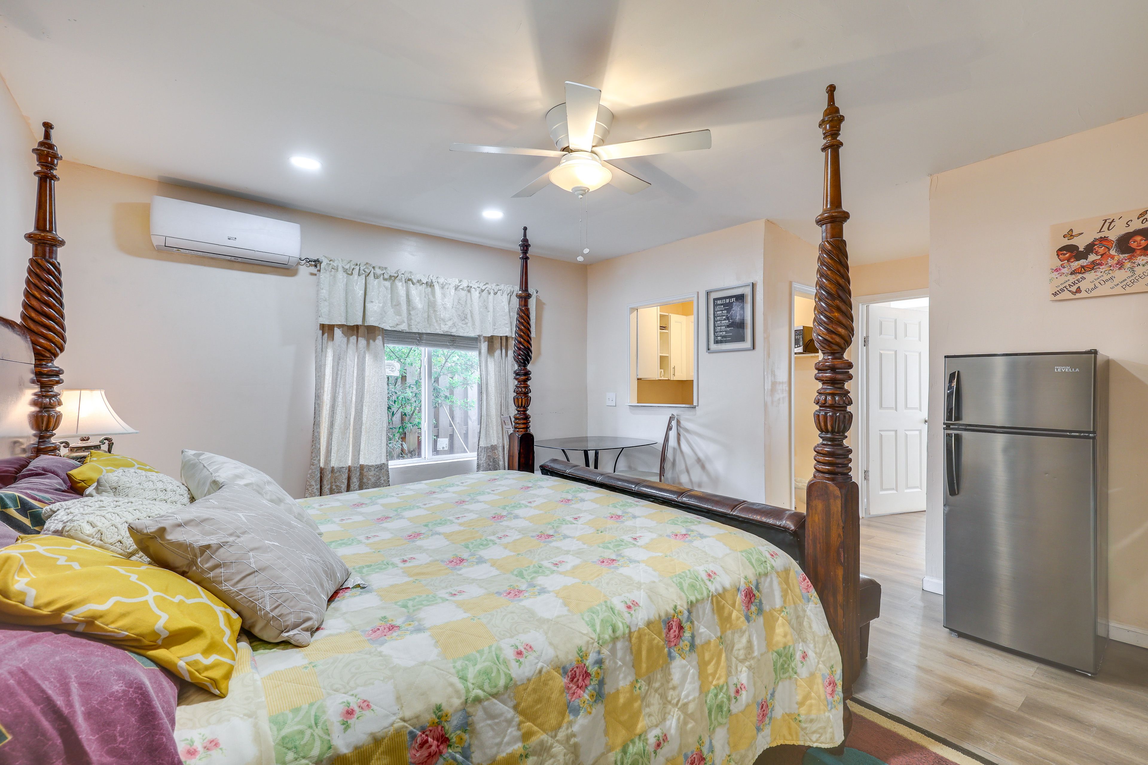 Fort Lauderdale Vacation Rental | Studio | 1BA | 800 Sq Ft | 2 Steps for Access