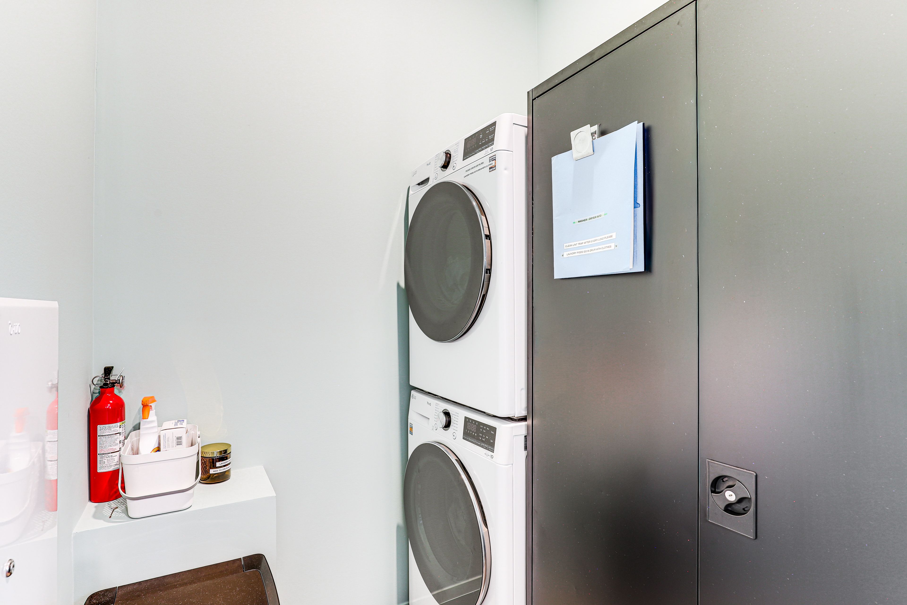 Washer & Dryer