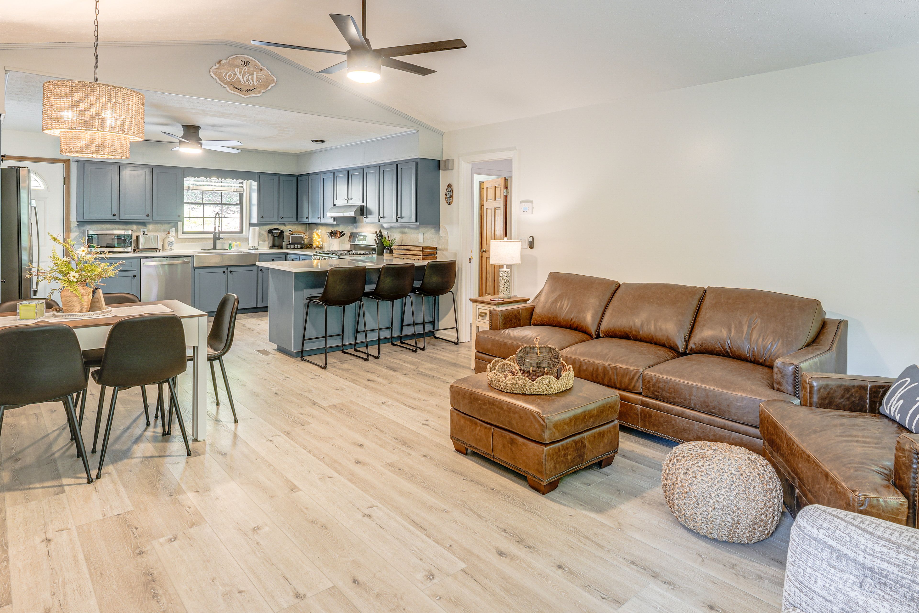 Hiawassee Vacation Rental | 3BR | 3BA | 2,400 Sq Ft | 4 Steps to Enter