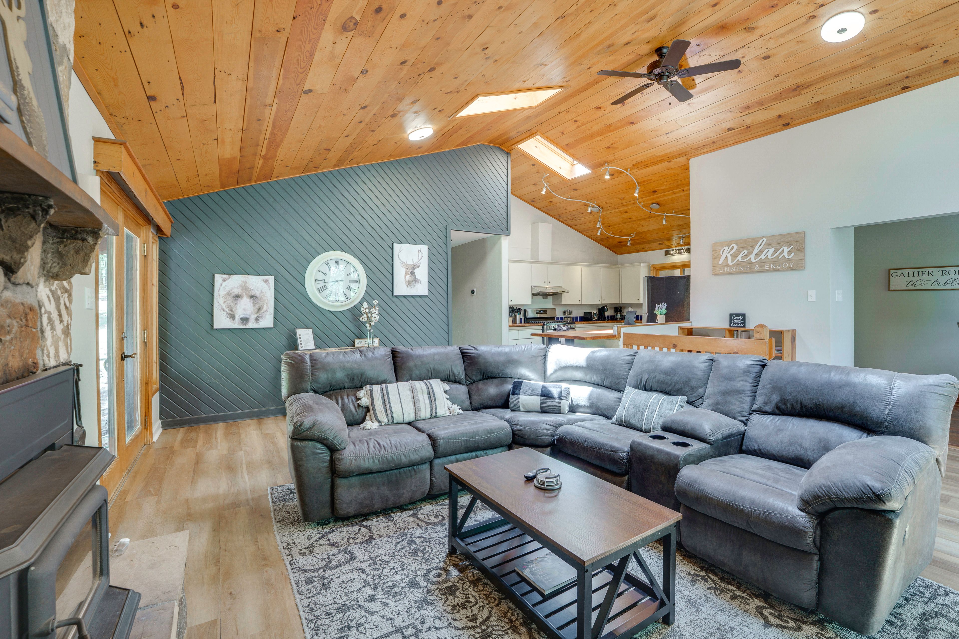 Angel Fire Vacation Rental | 3BR | 2BA | 1,885 Sq Ft | 2 Steps to Enter