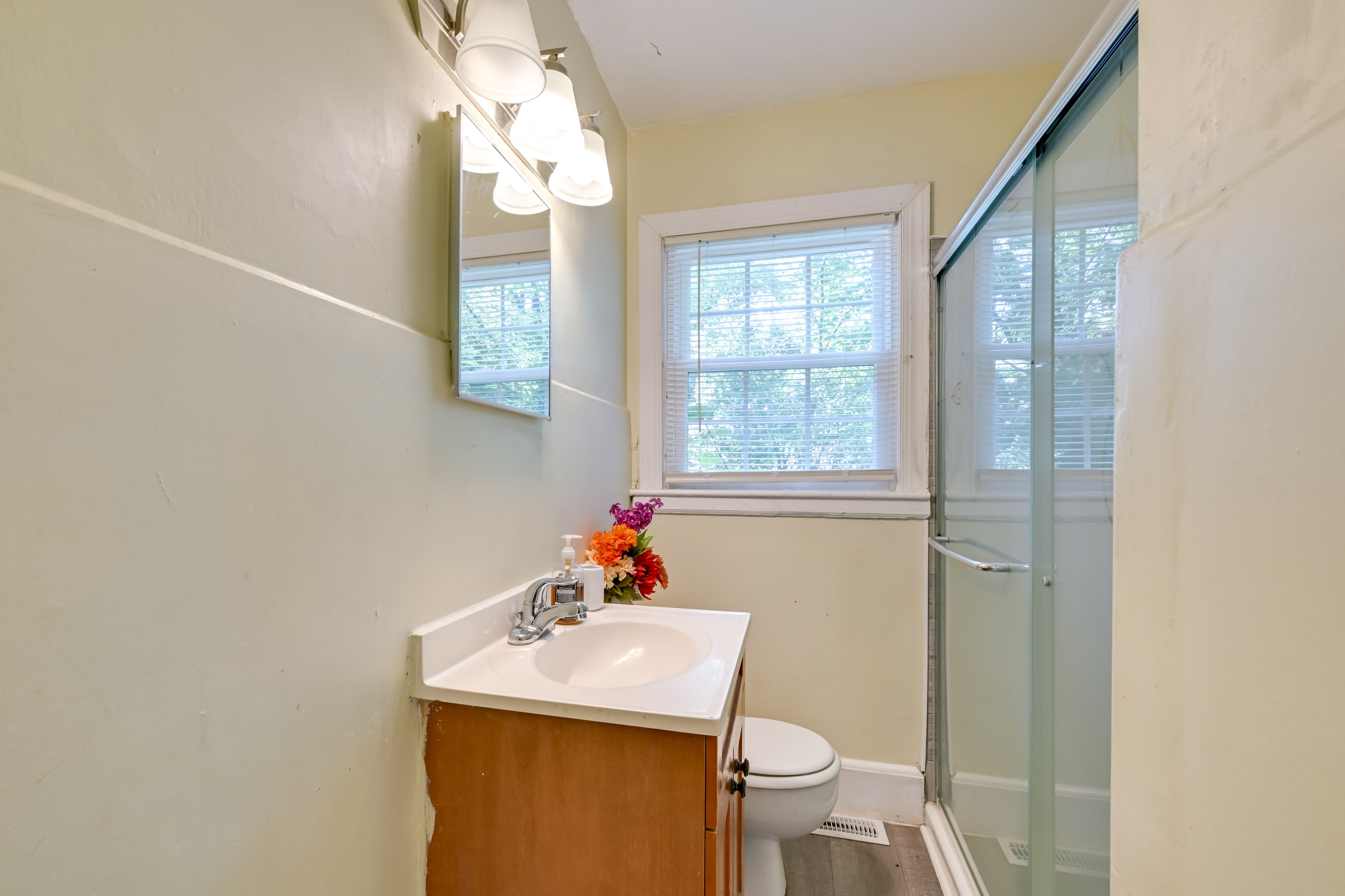Full Bath | Towels