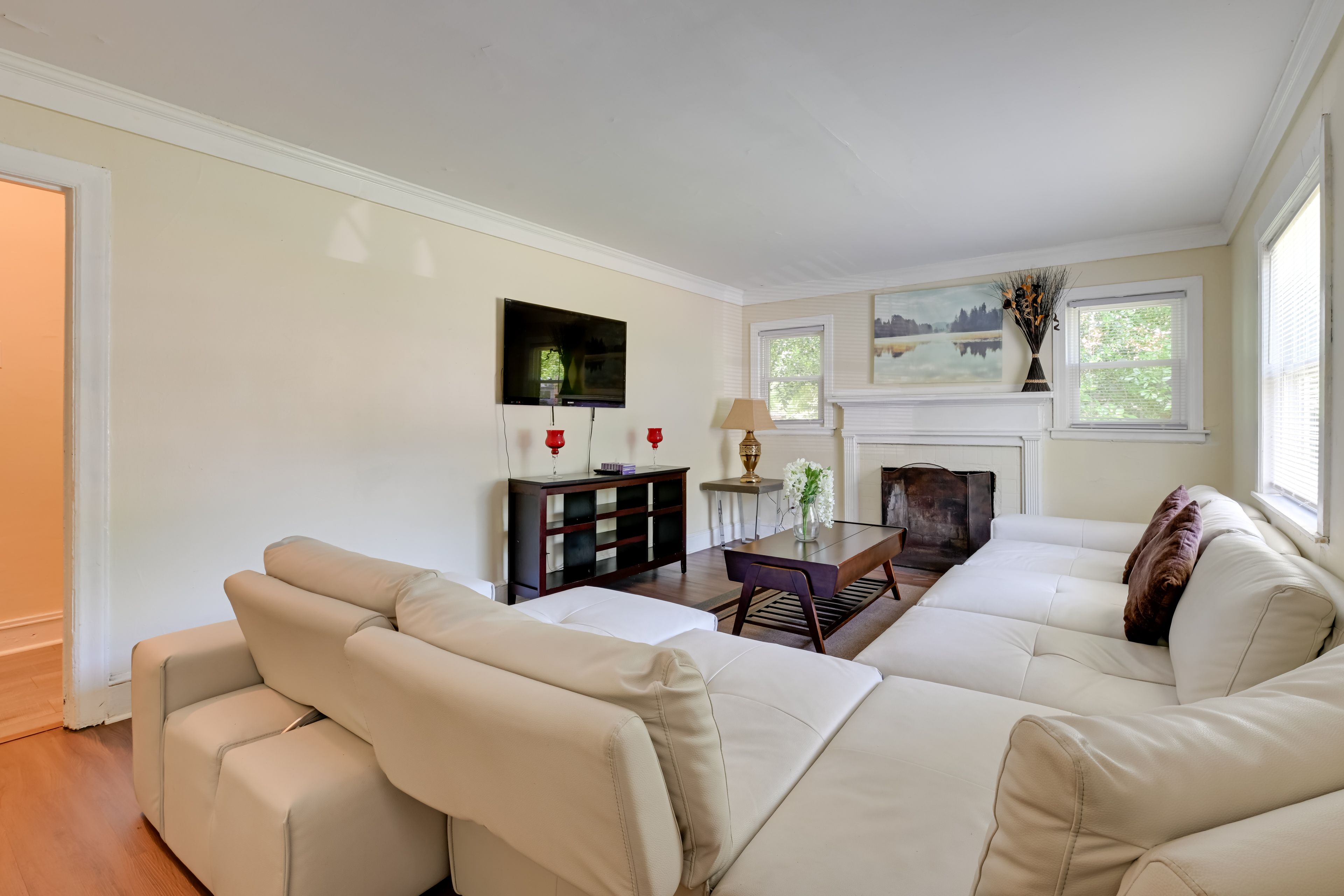 Living Room | Central A/C | Free WiFi