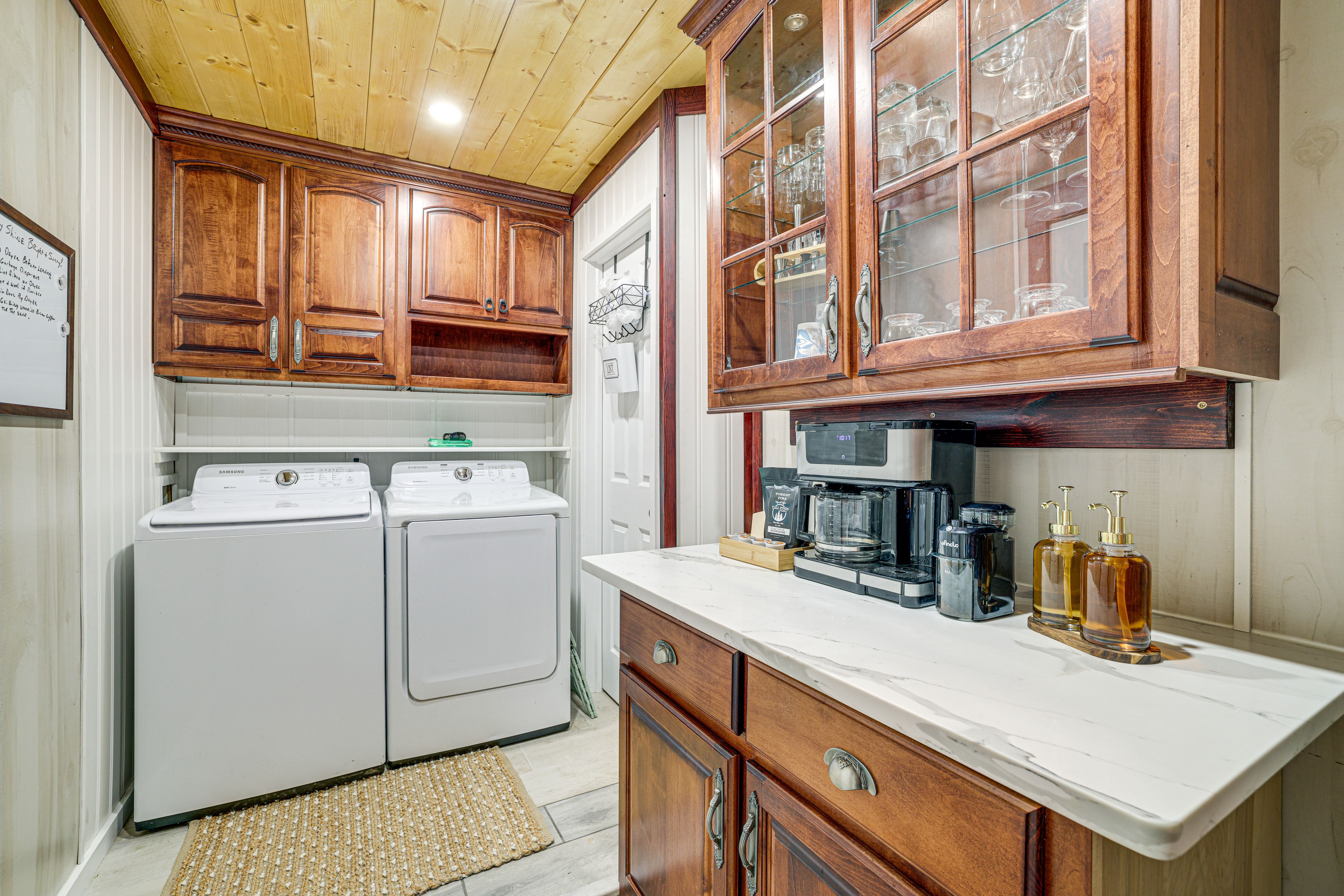 Laundry Lower | Lower Floor
