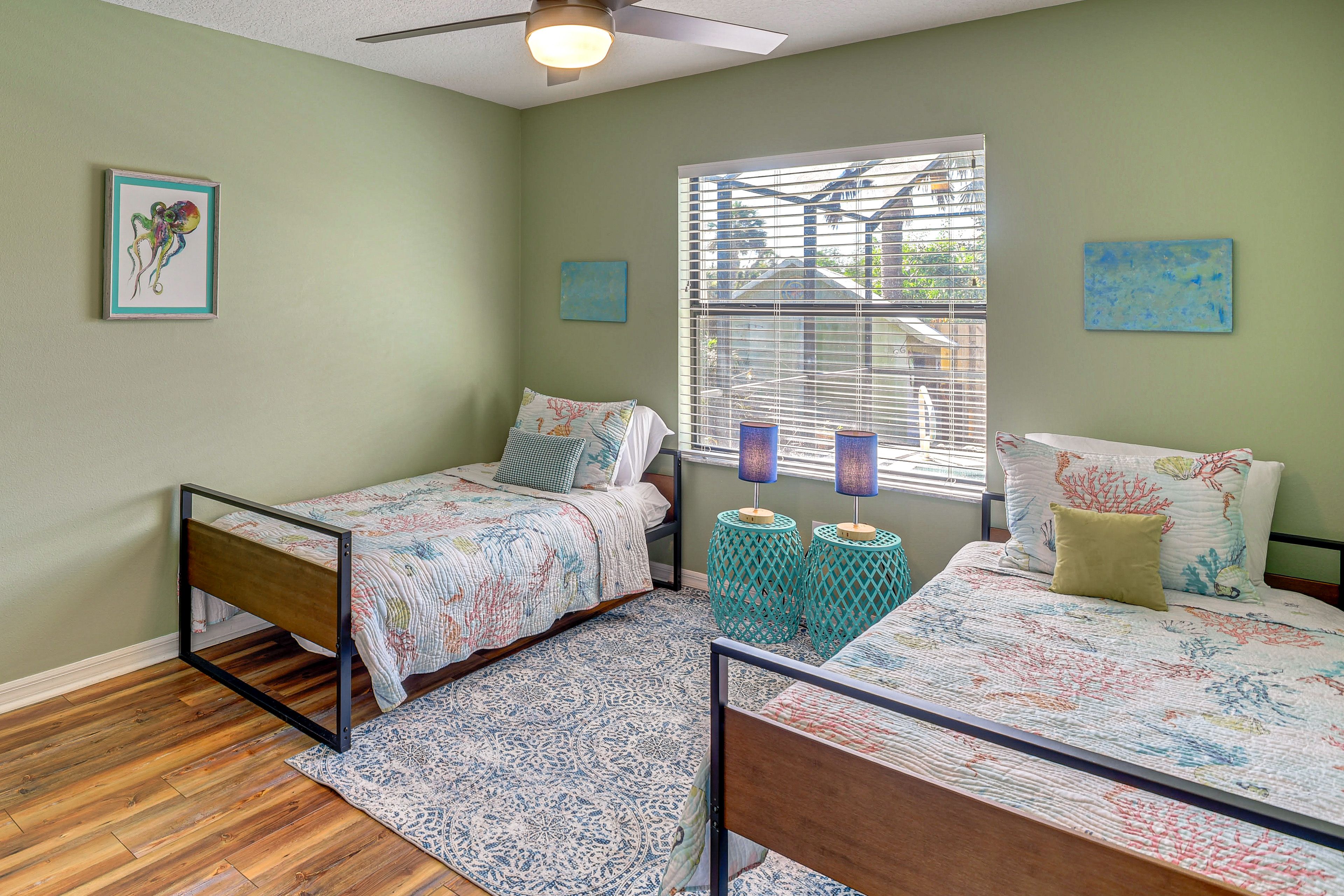Bedroom 3 | 2 Twin Beds