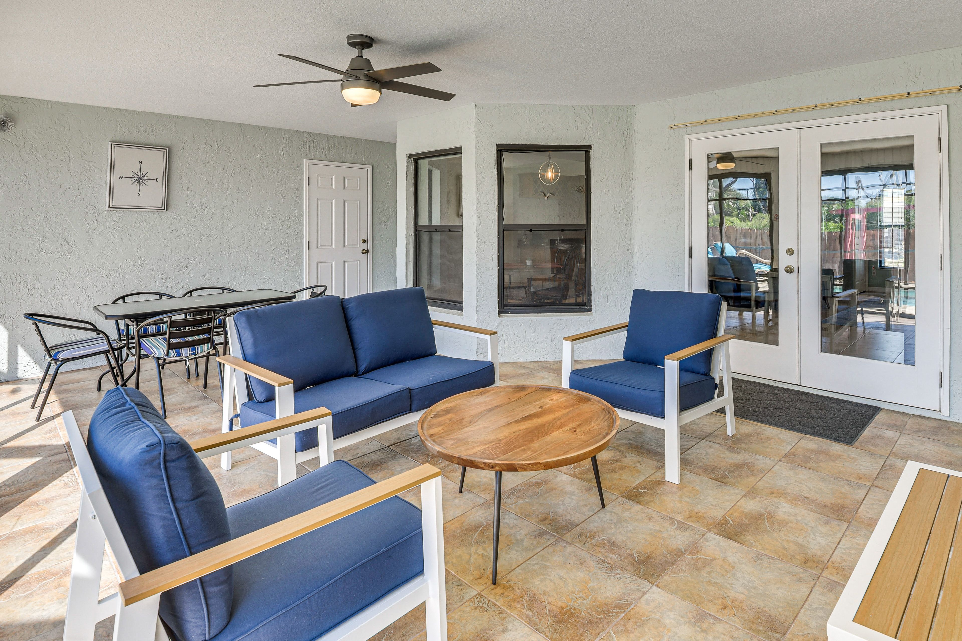 Screened-In Patio