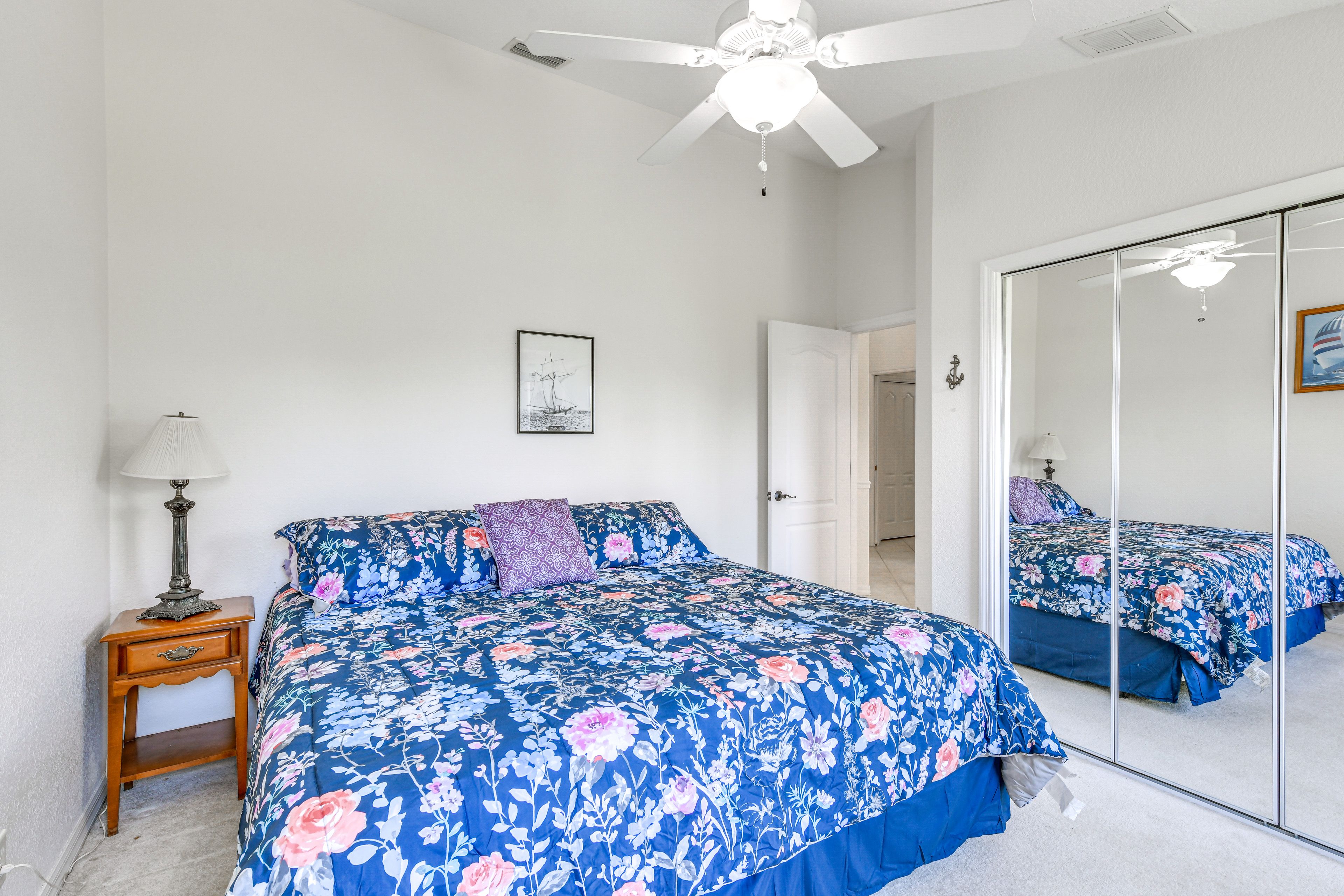 Bedroom 2 | King Bed