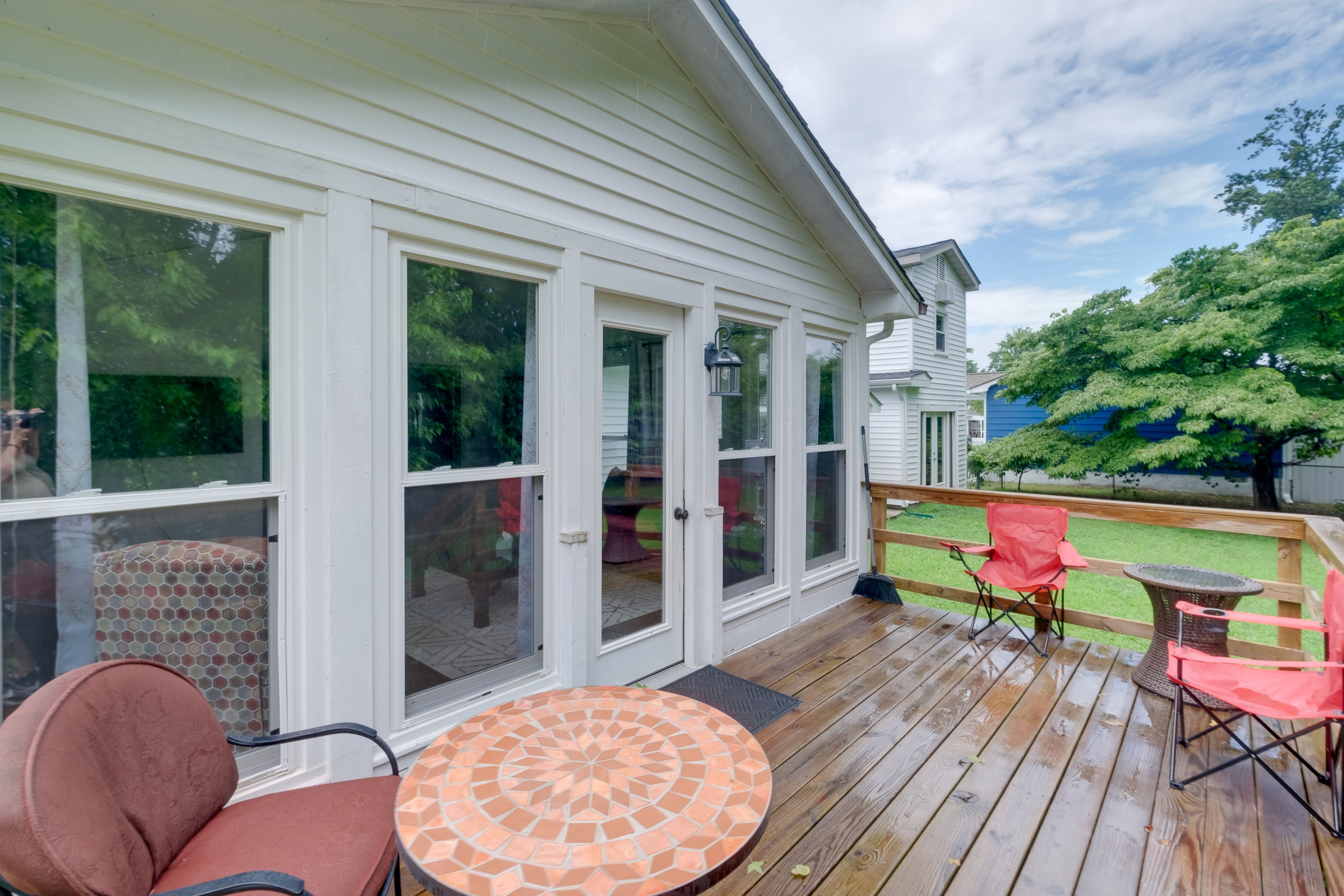 Shared Deck