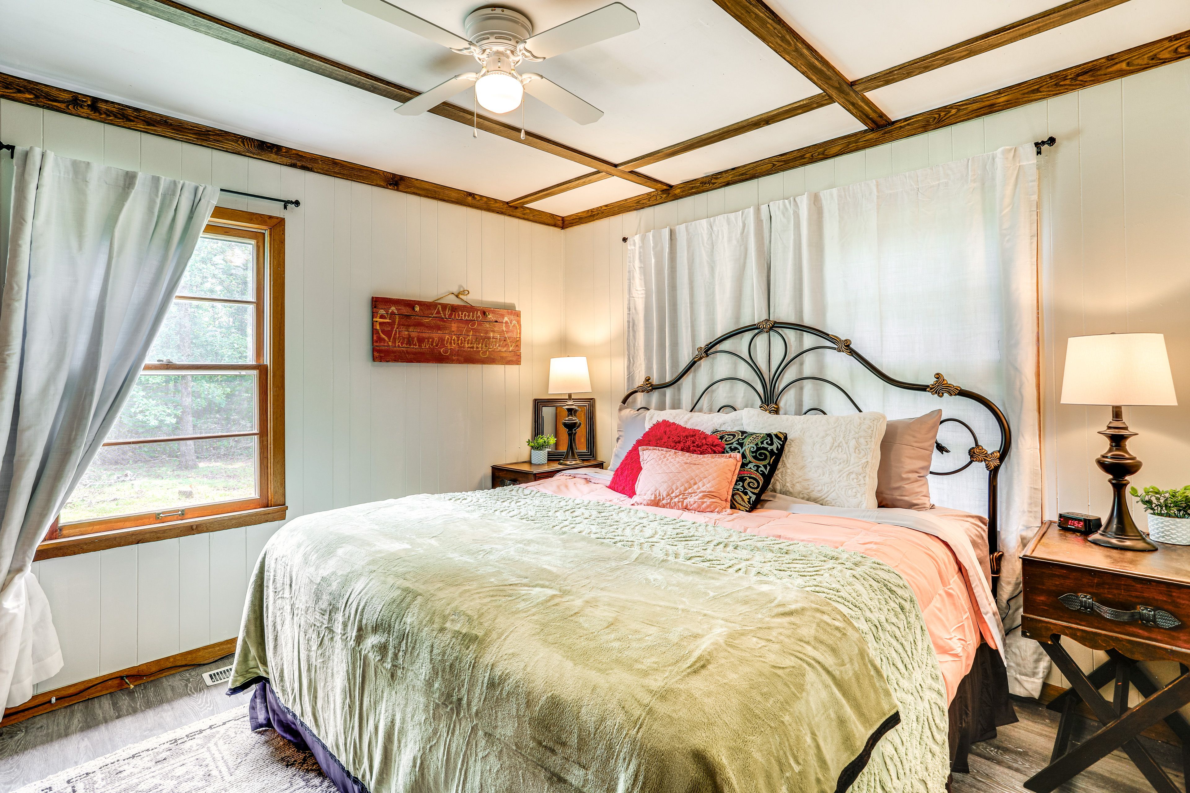 Bedroom 1 | 1st Floor | King Bed | Linens Provided