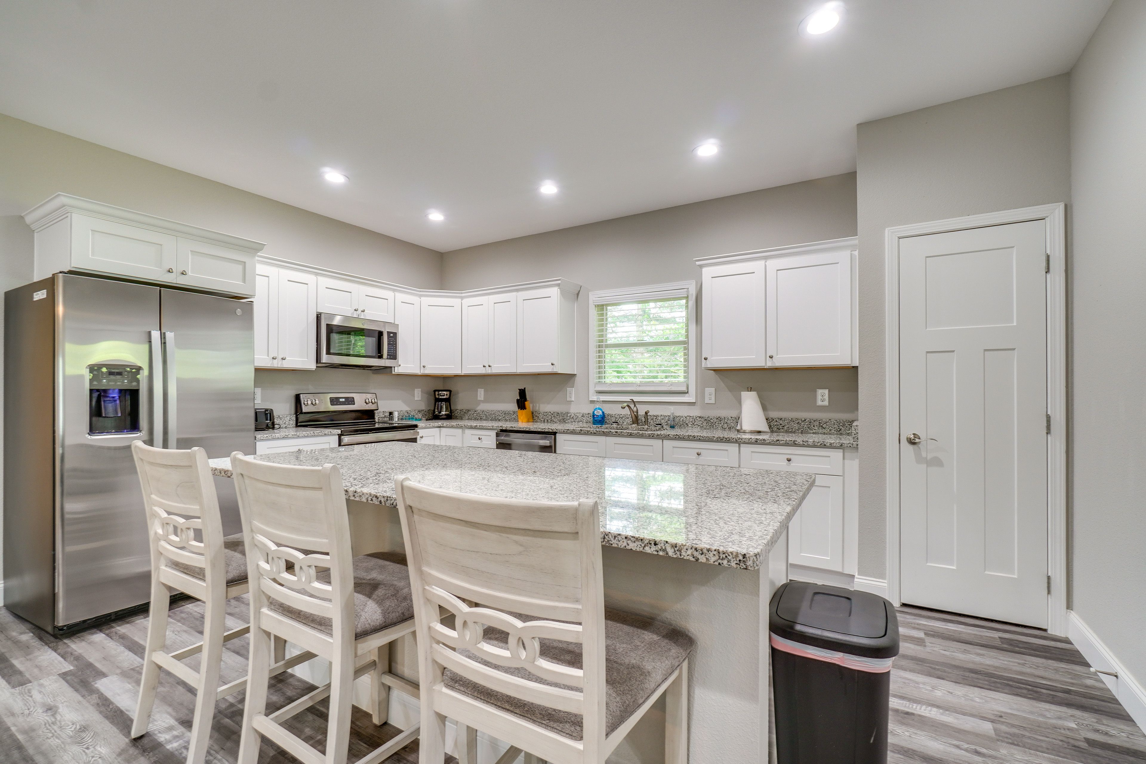 Crossville Vacation Rental | 3BR | 2BA | 2,000 Sq Ft | 5 Steps to Enter