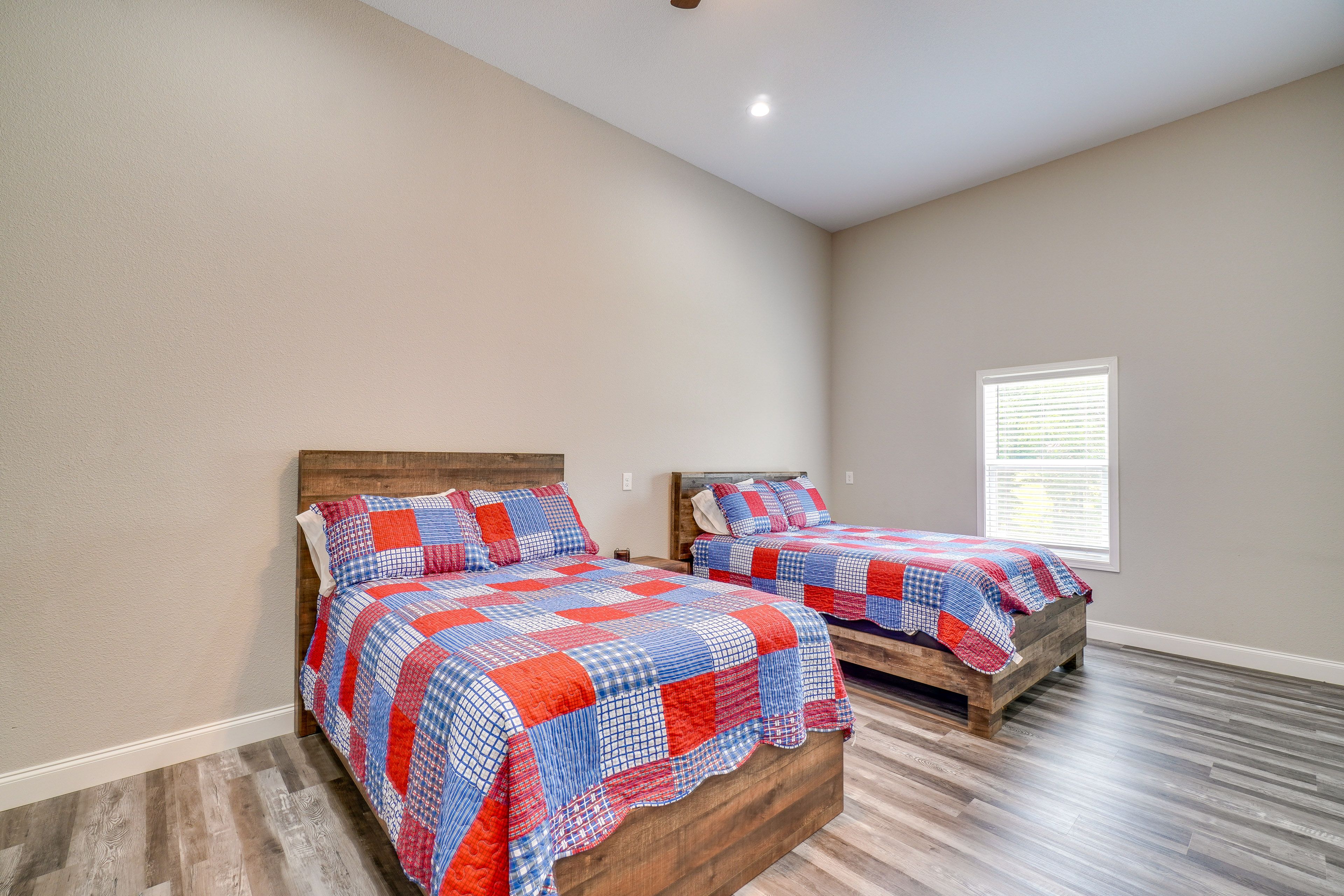 Bedroom 3 | 2 Full Beds